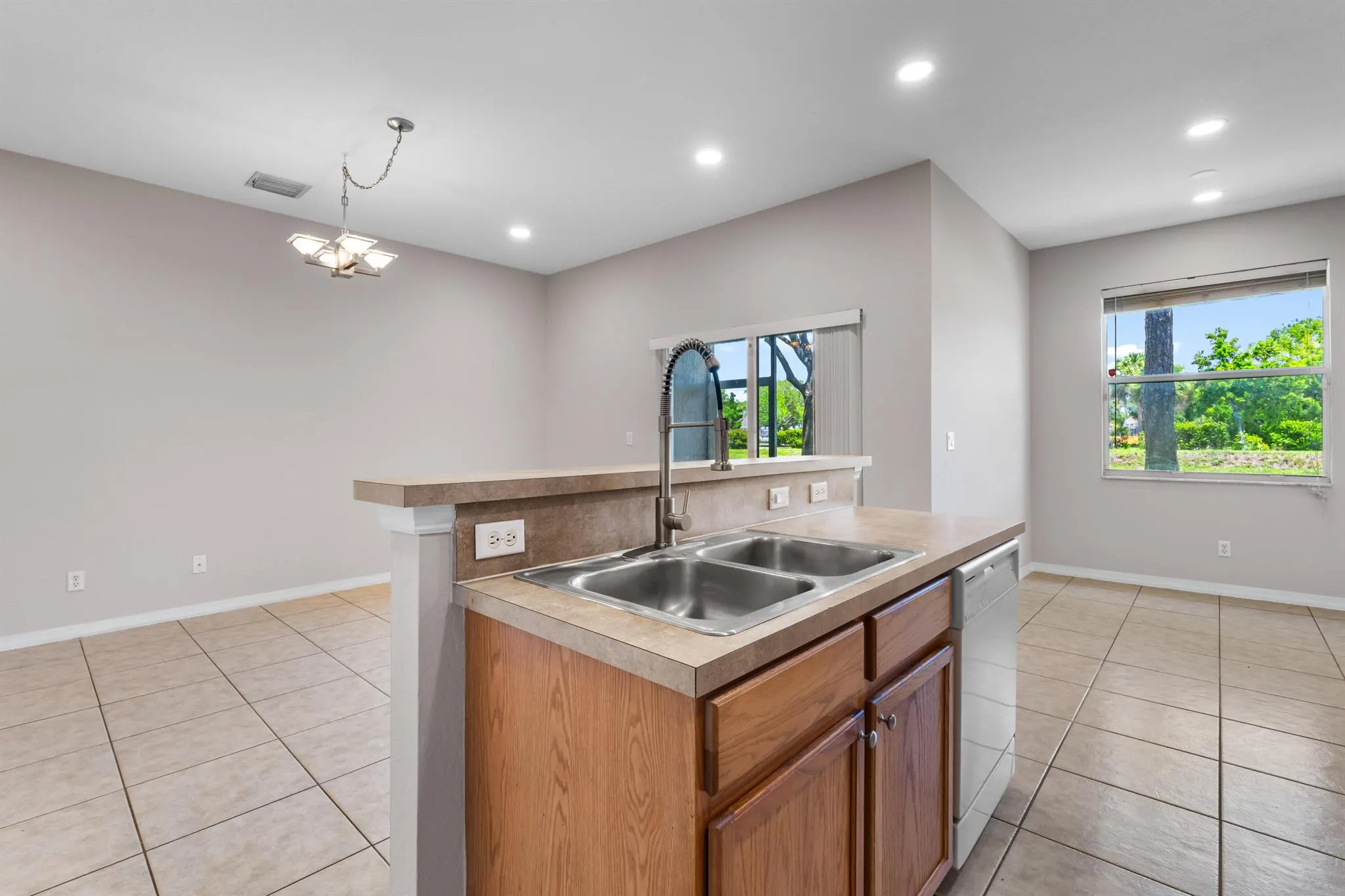 3051 Grandiflora Drive