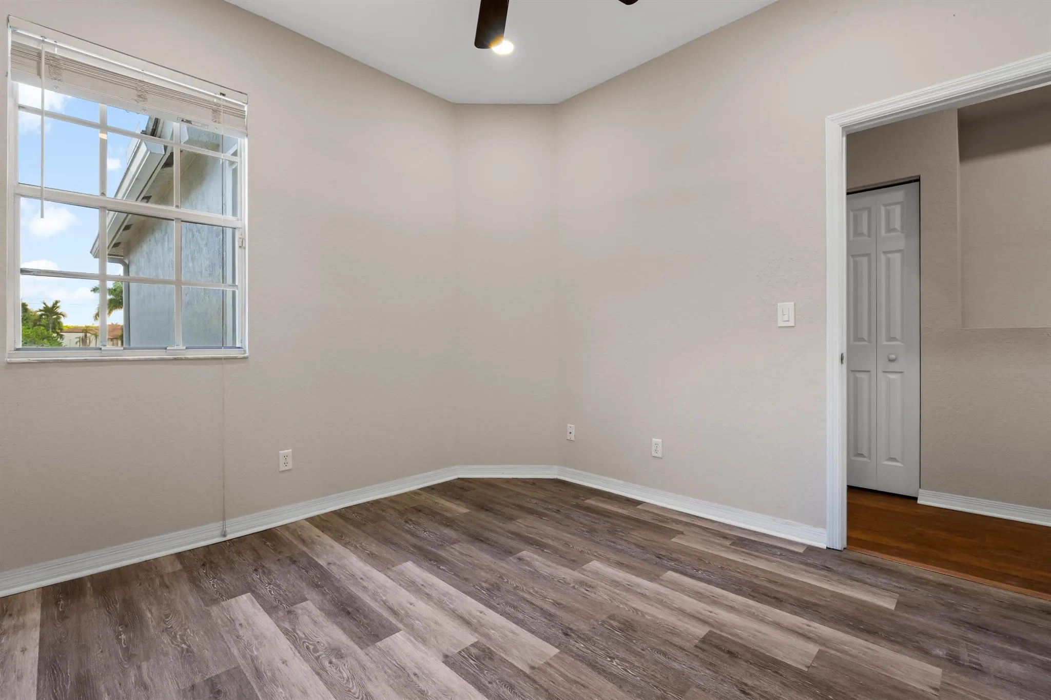 3051 Grandiflora Drive