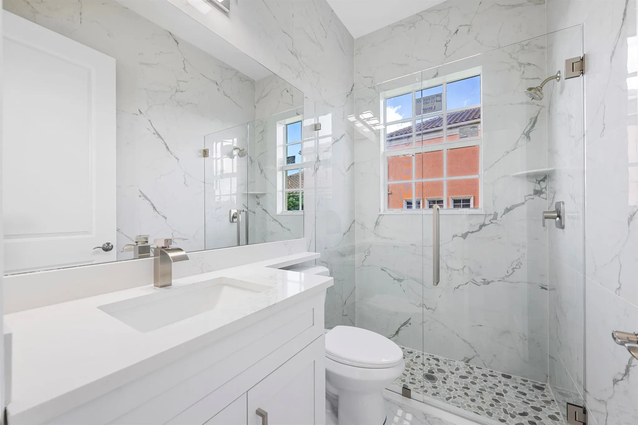 1232 SW Squire Johns Lane