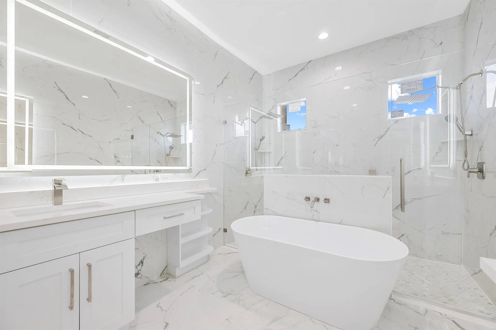 1232 SW Squire Johns Lane