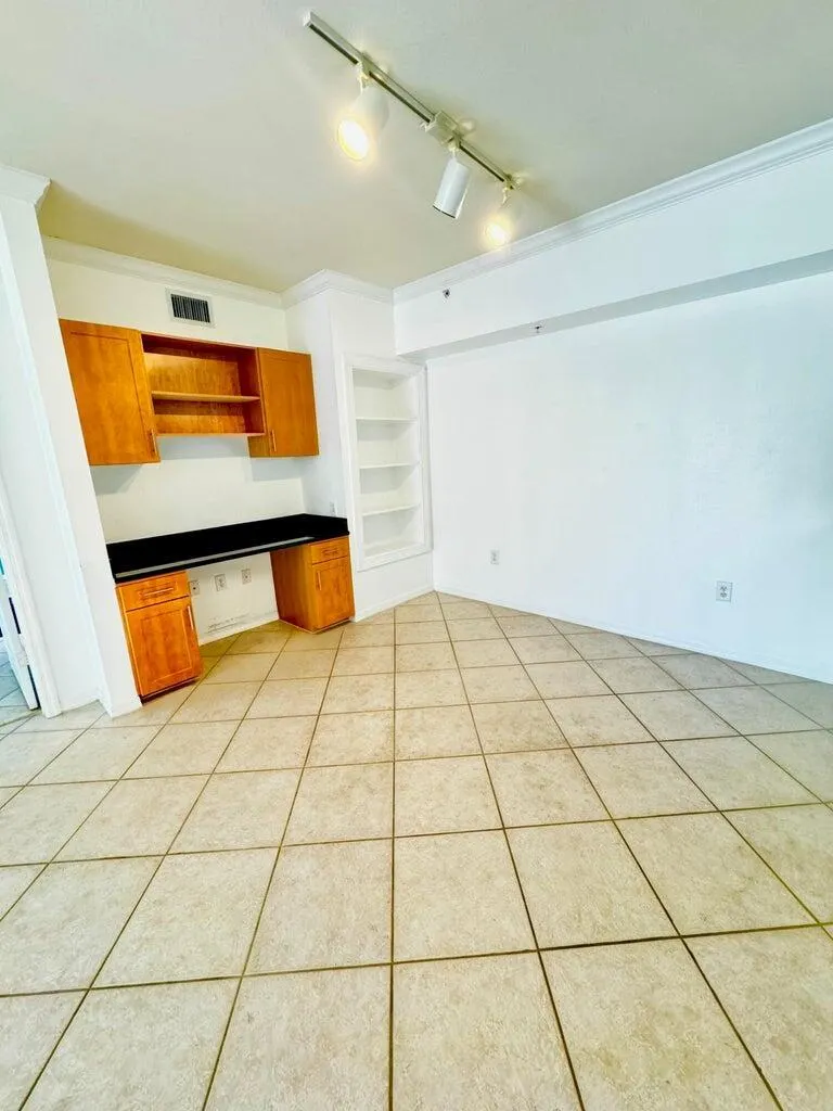 6458 Emerald Dunes Drive, #205