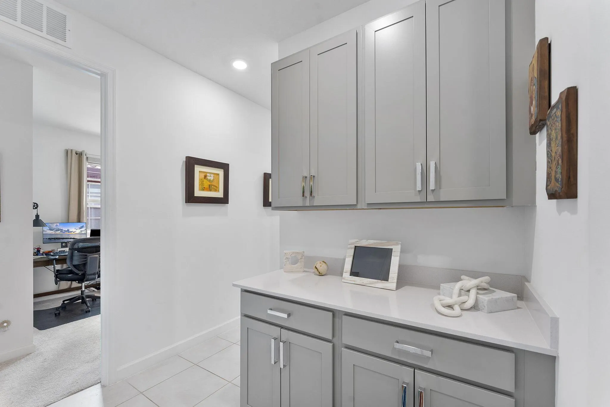 1301 Haywagon Trail