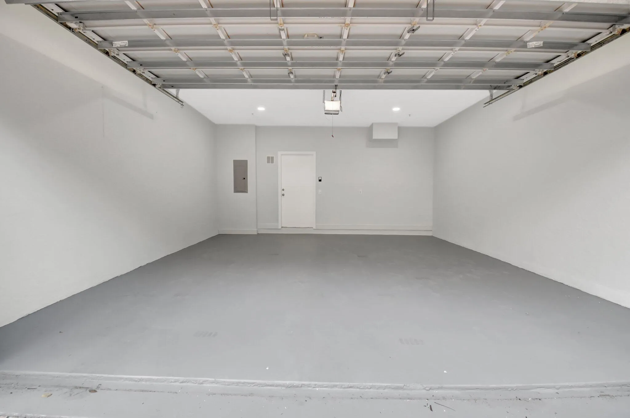 1635 N Federal Highway