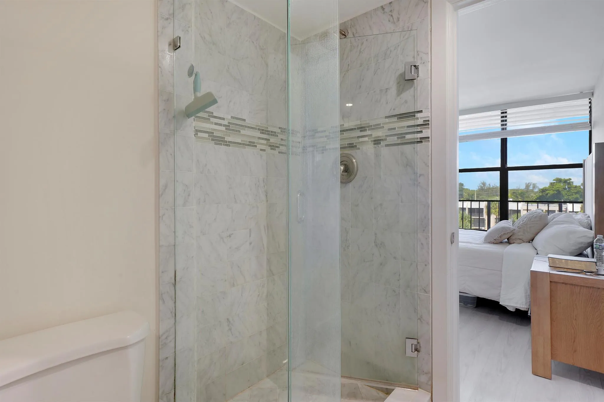 14 Royal Palm Way, #5030