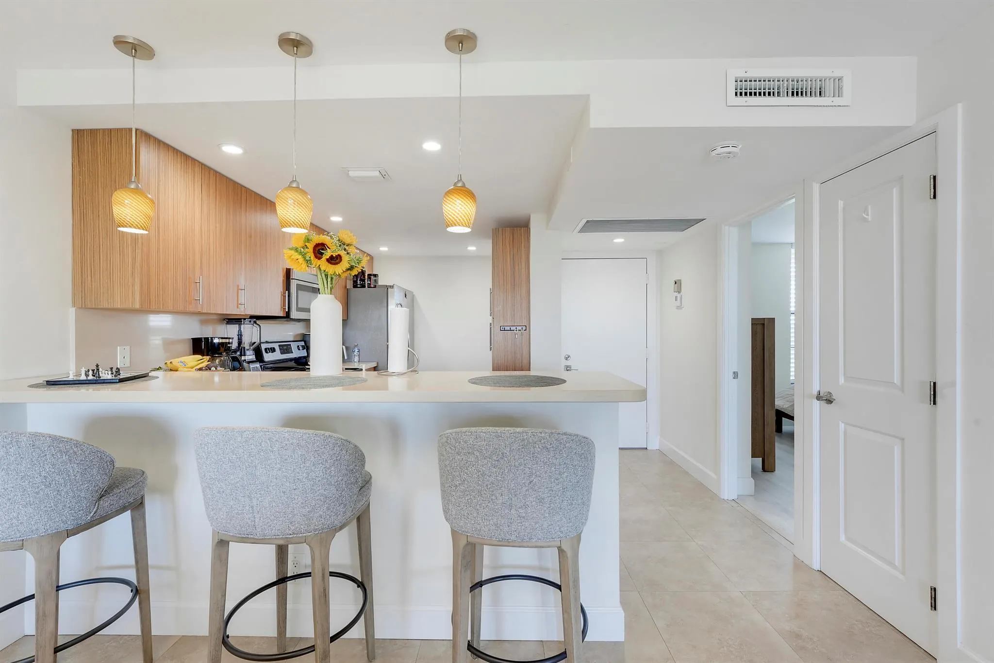 14 Royal Palm Way, #5030