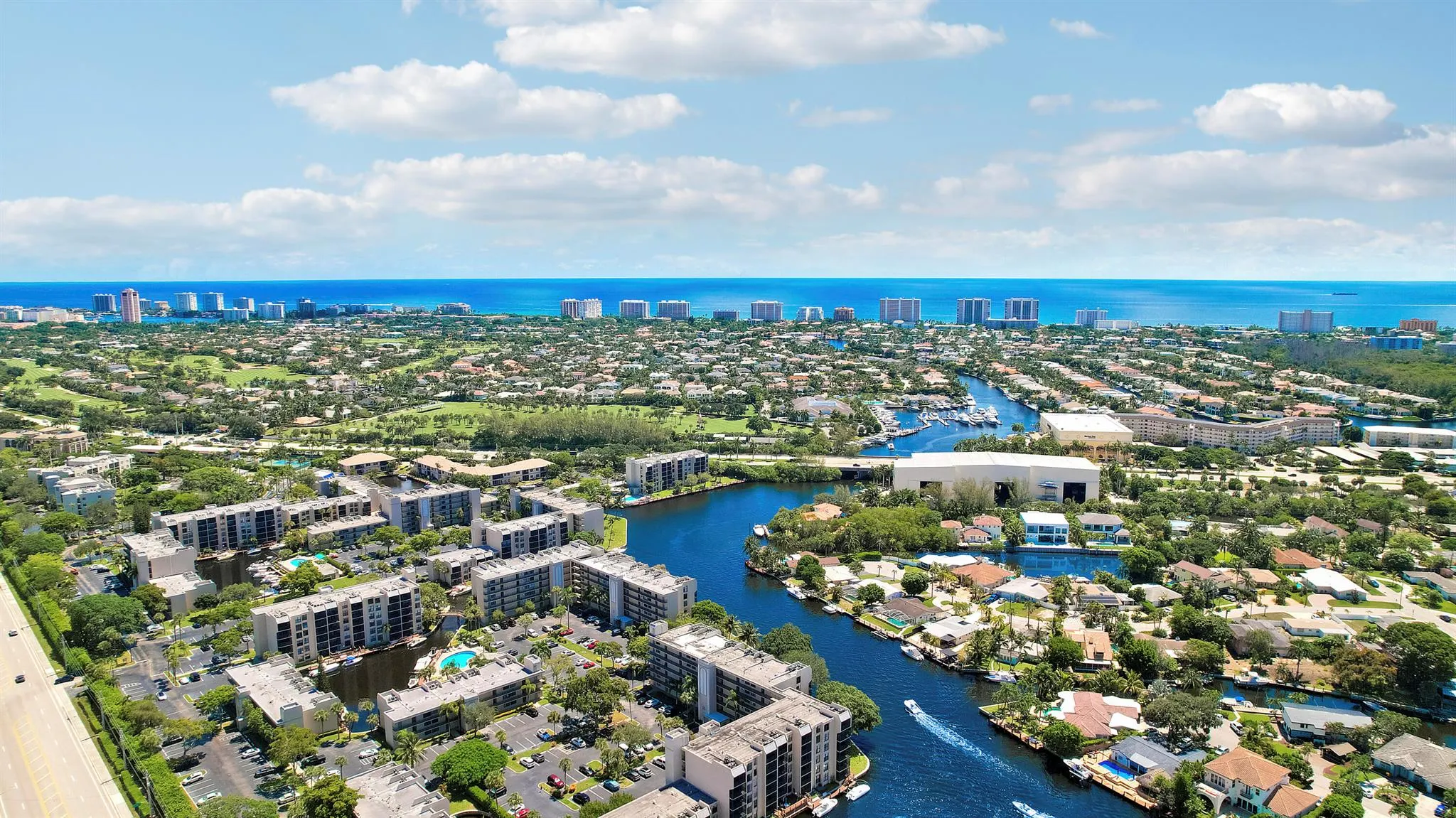 14 Royal Palm Way, #5030