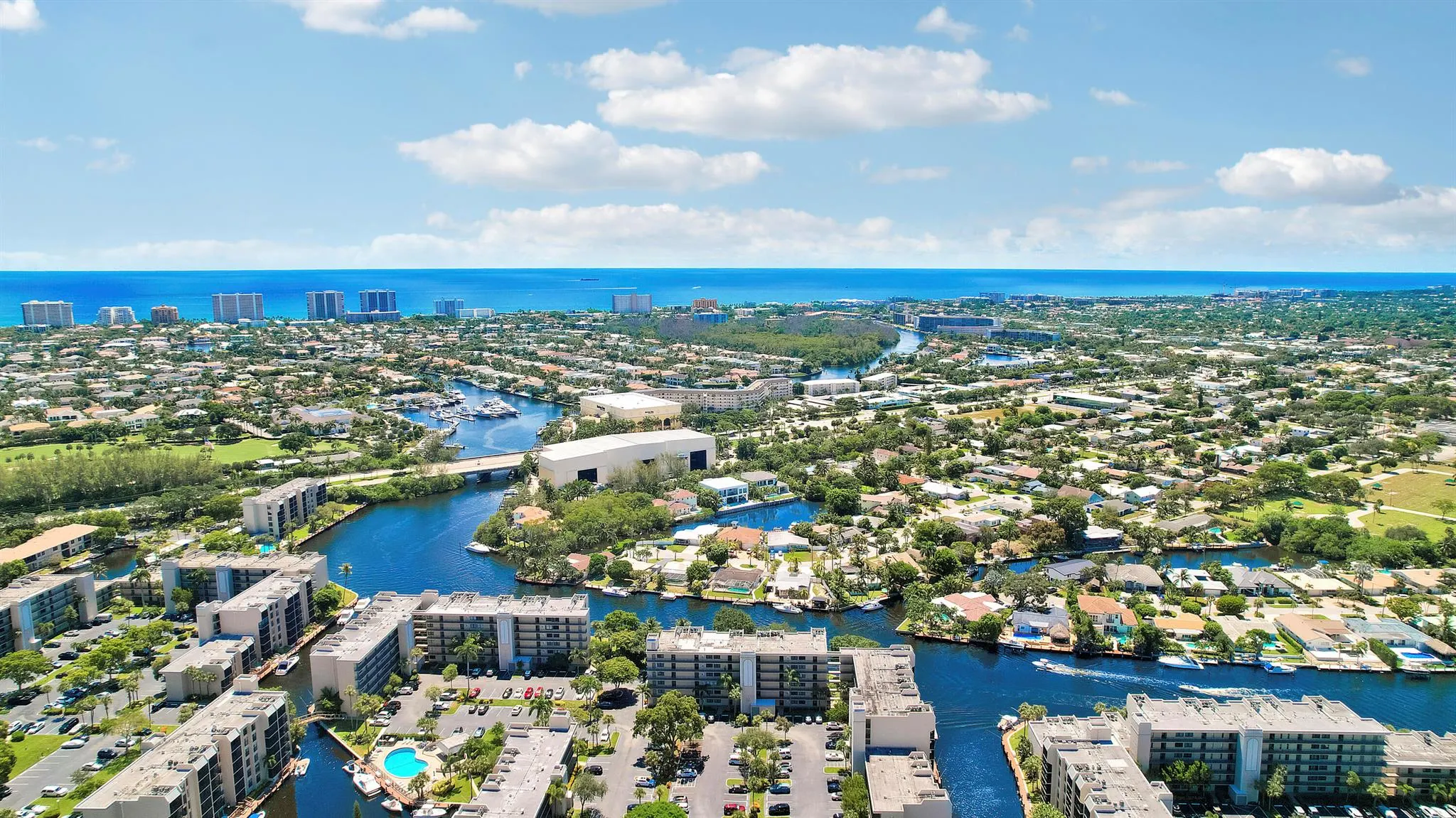 14 Royal Palm Way, #5030