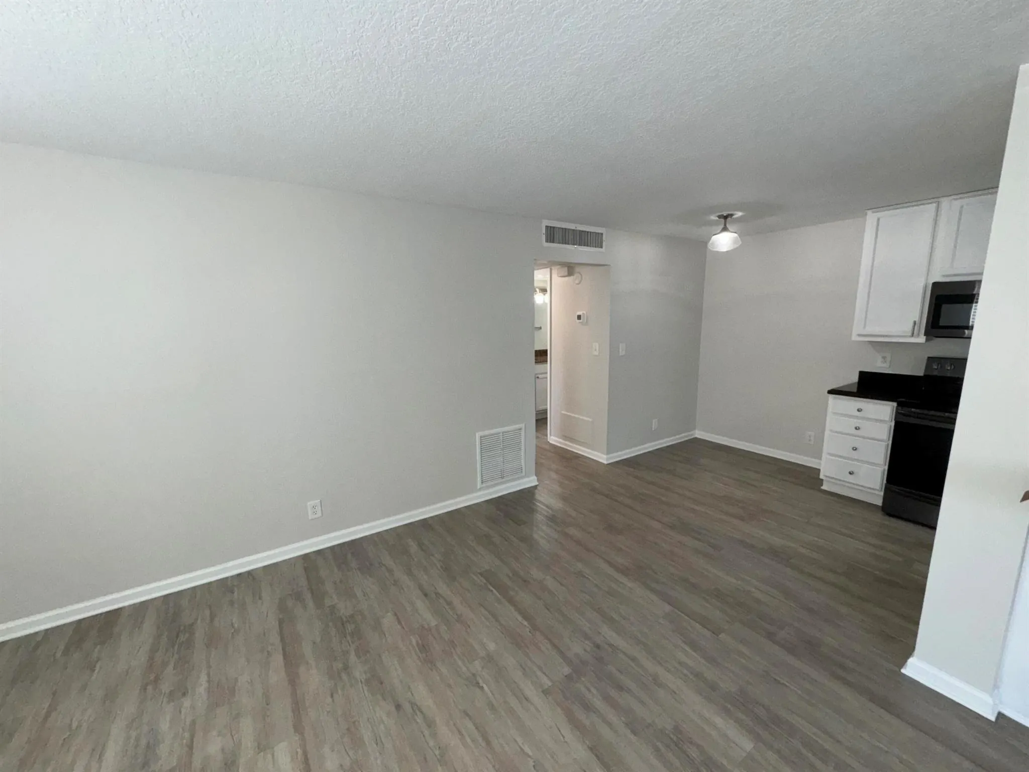 102 N Lakeside Drive, #1