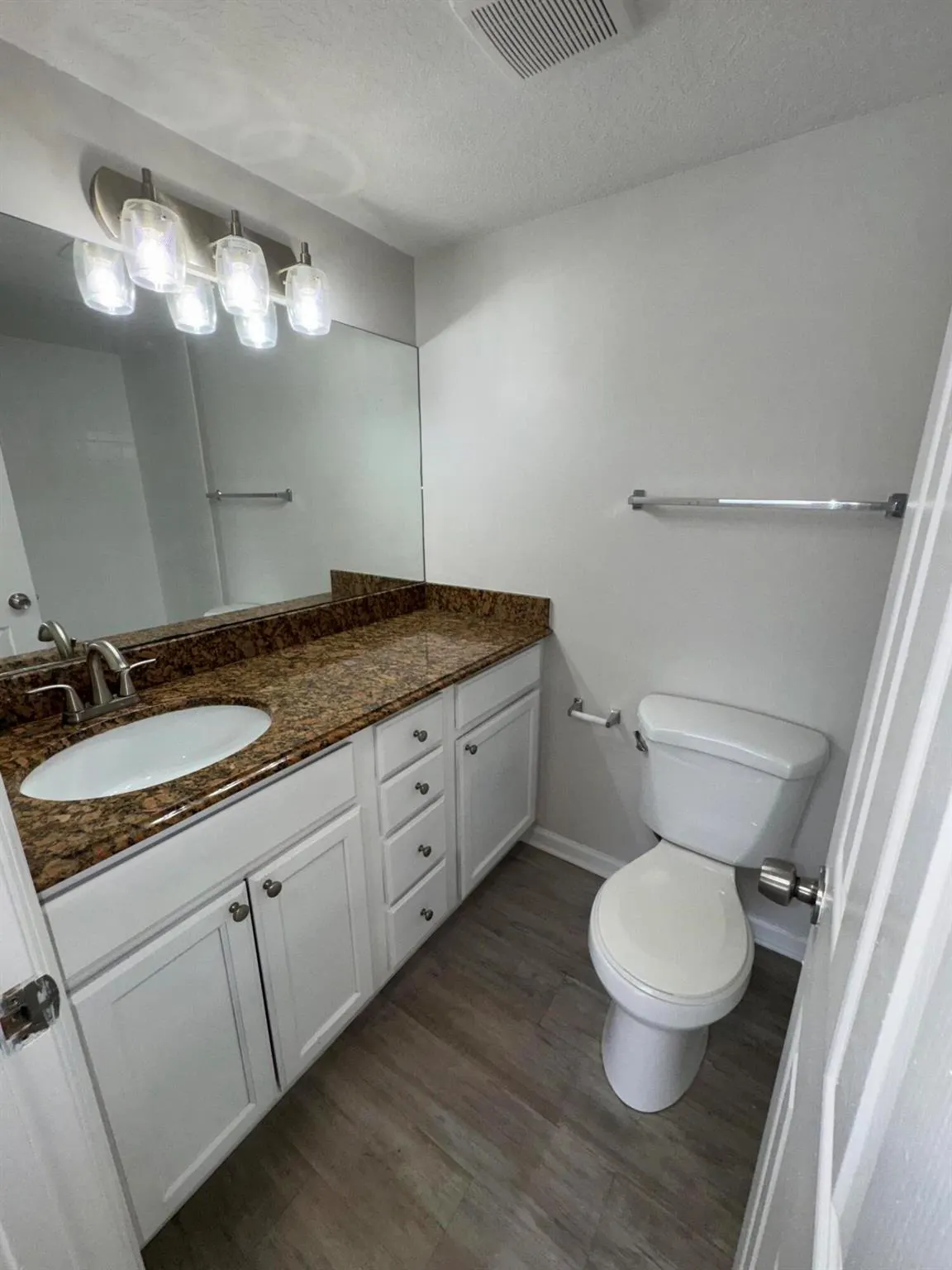 102 N Lakeside Drive, #1