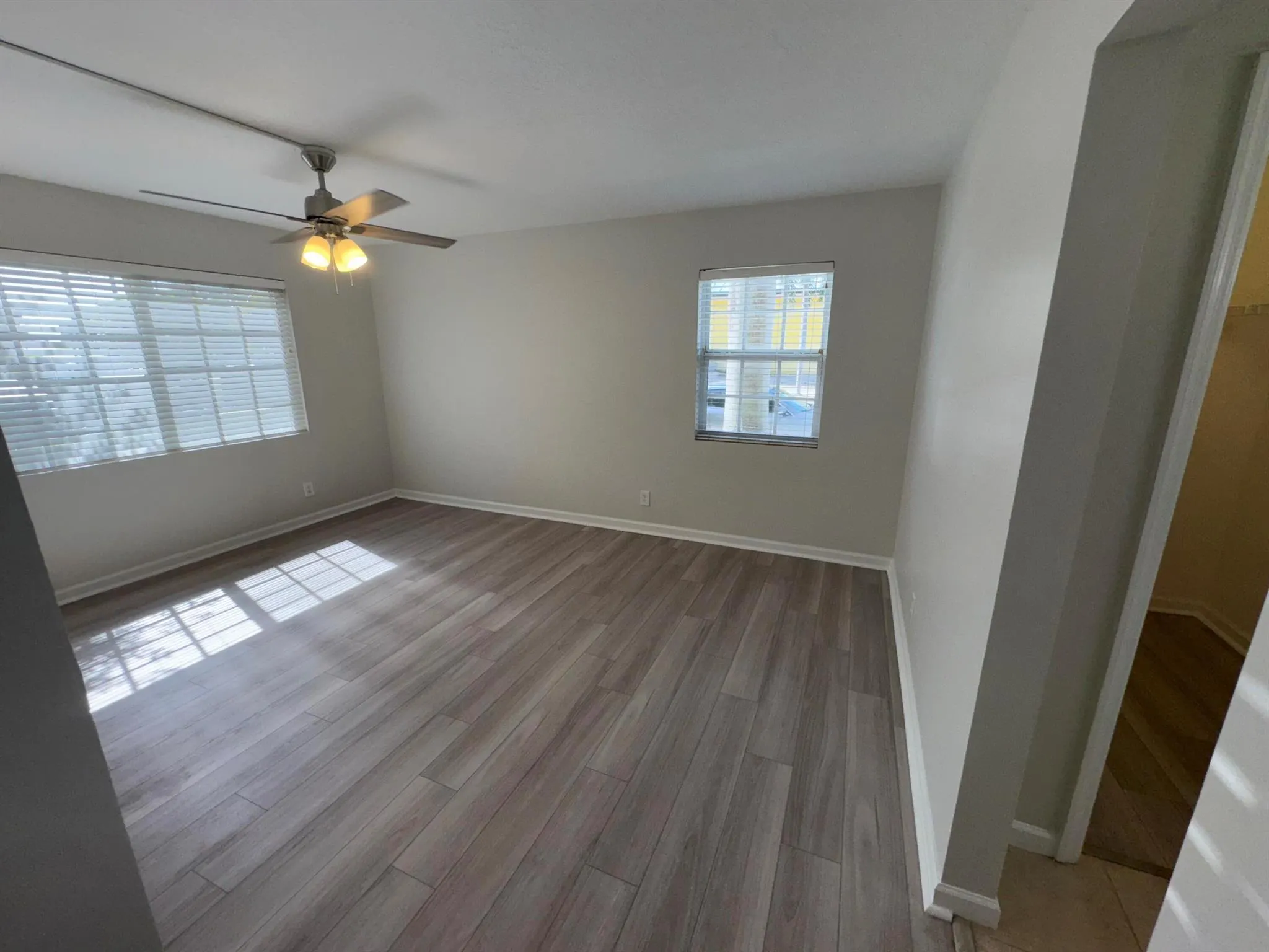 102 N Lakeside Drive, #1