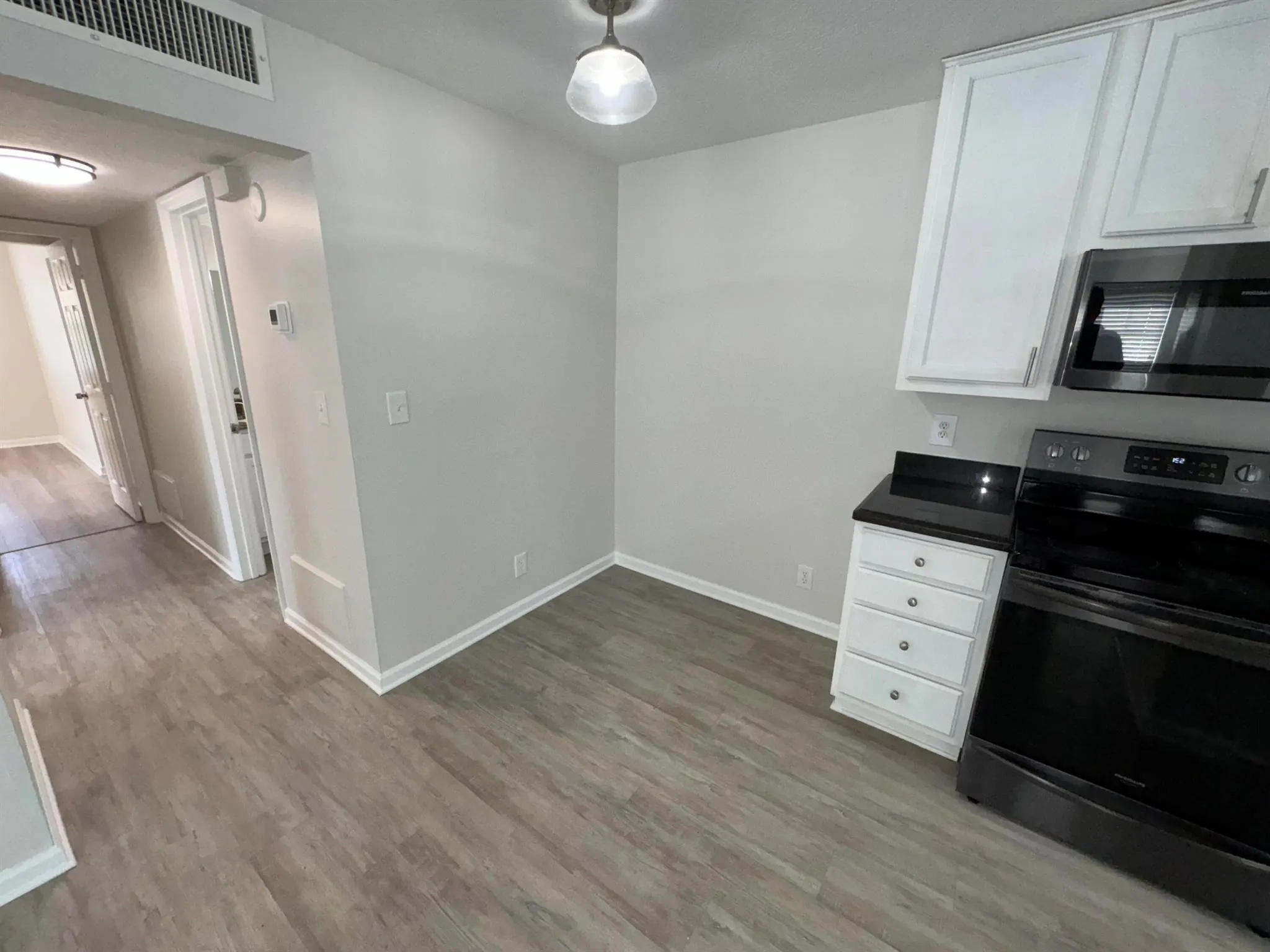 102 N Lakeside Drive, #1
