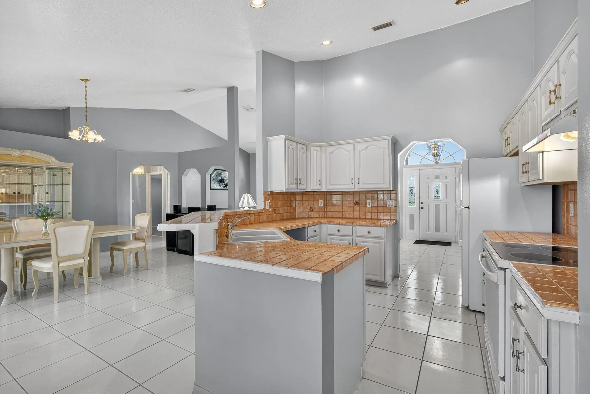 12553 82nd Street N