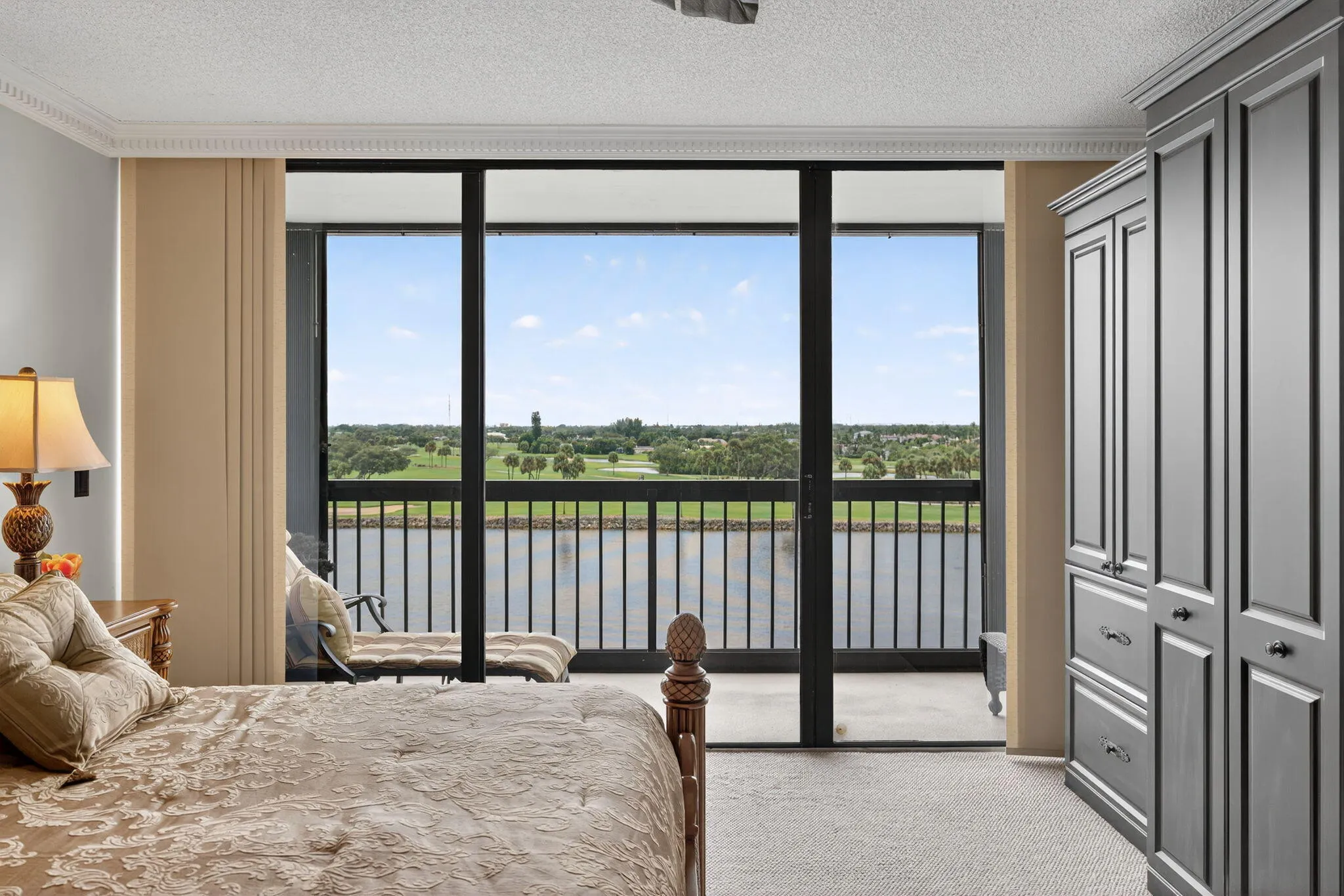 356 Golfview Road, #609