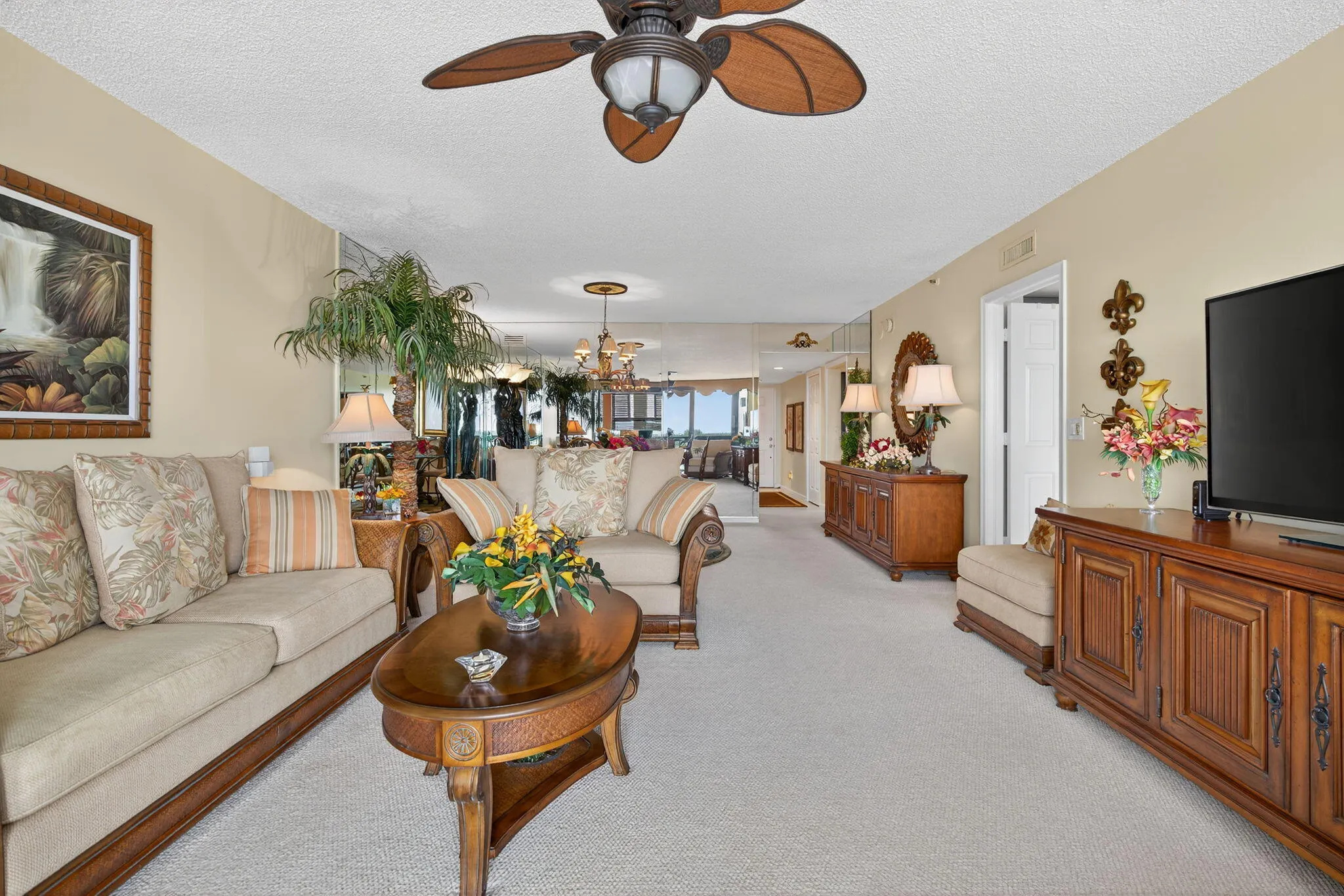 356 Golfview Road, #609