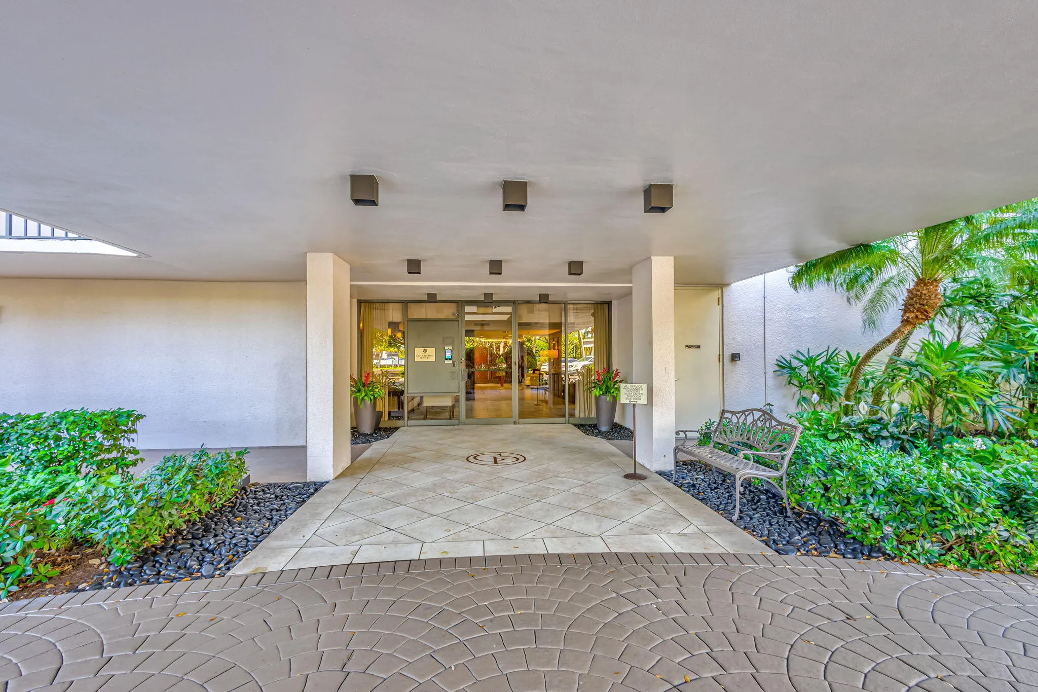 356 Golfview Road, #609