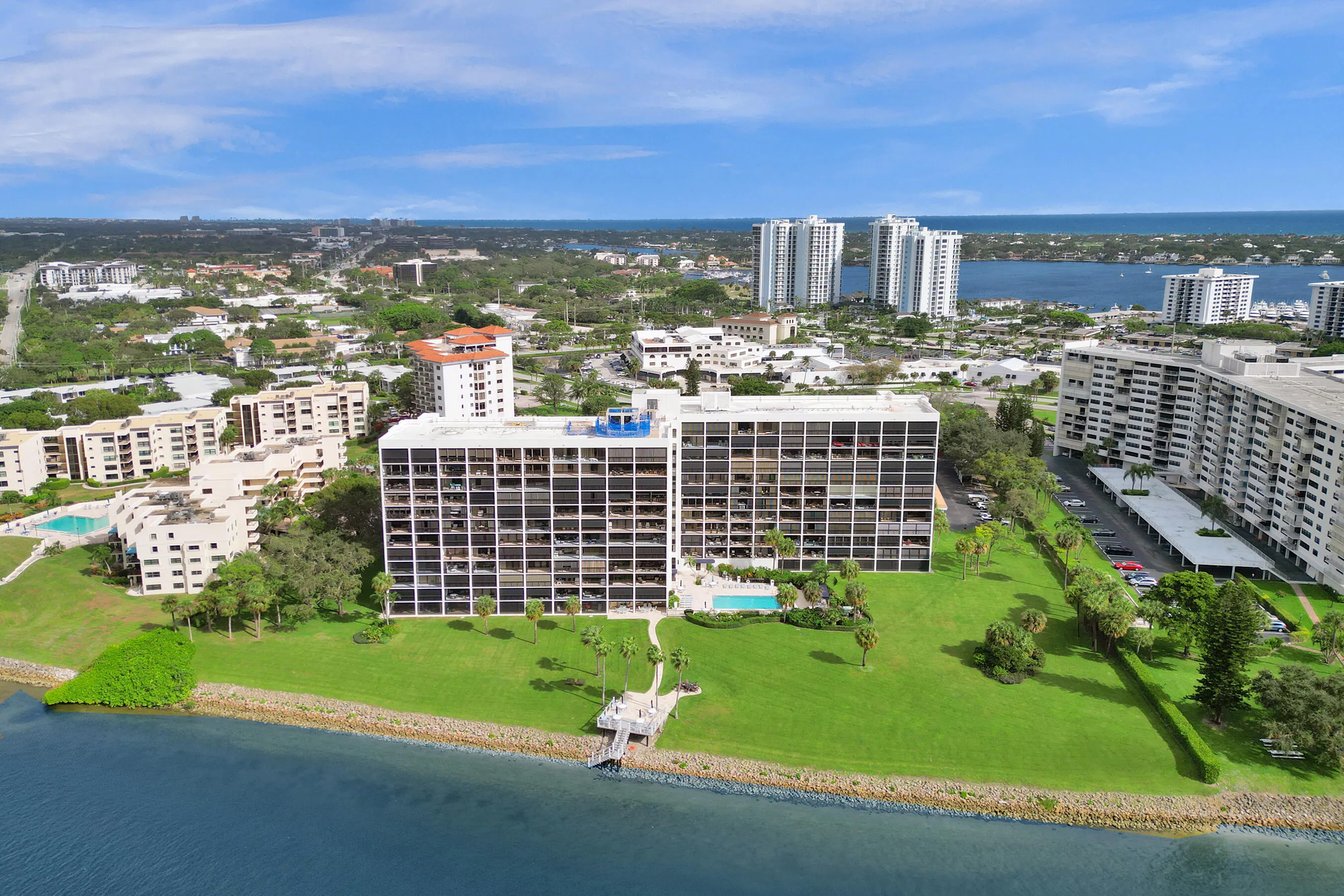 356 Golfview Road, #609