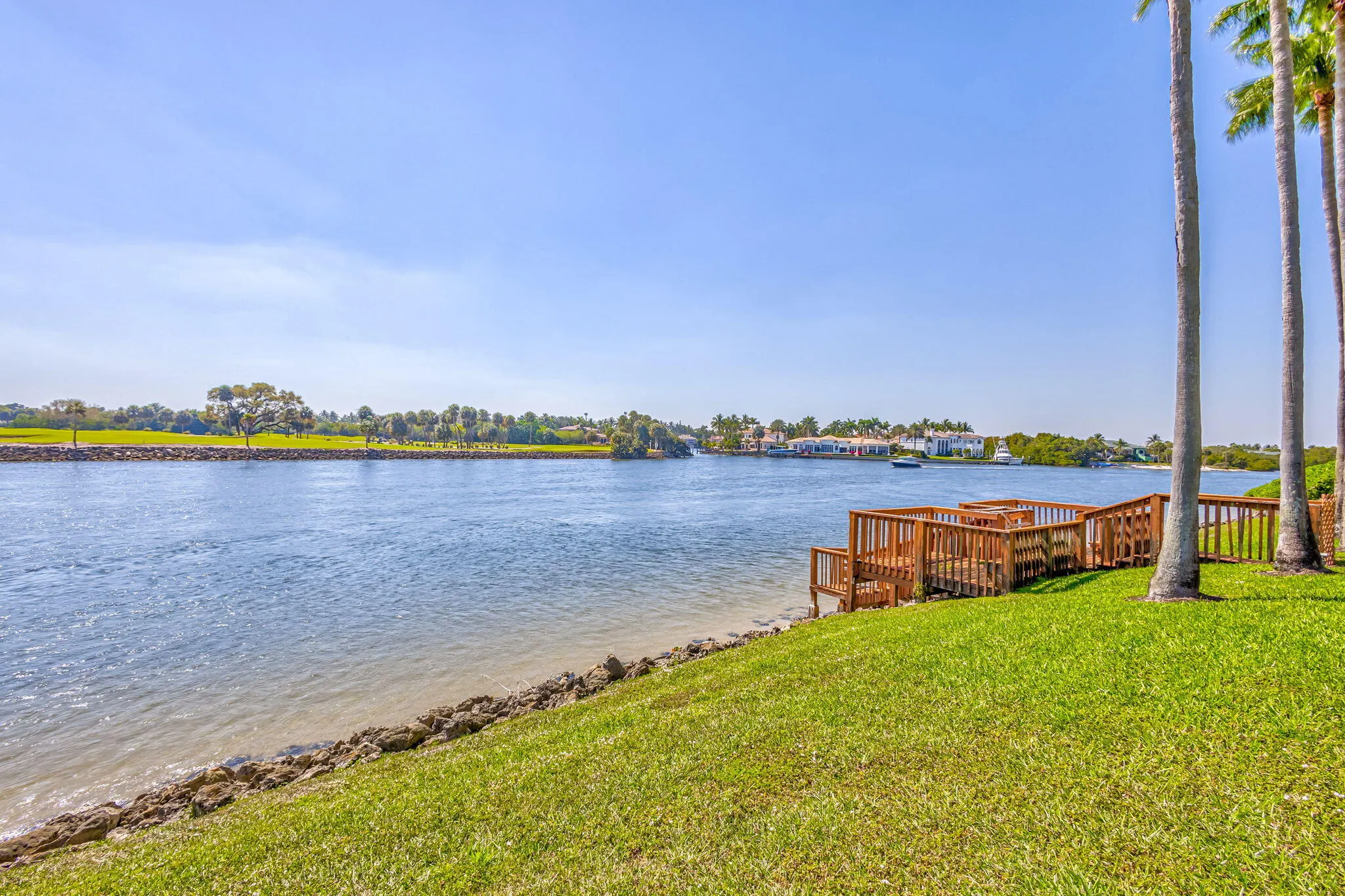 356 Golfview Road, #609