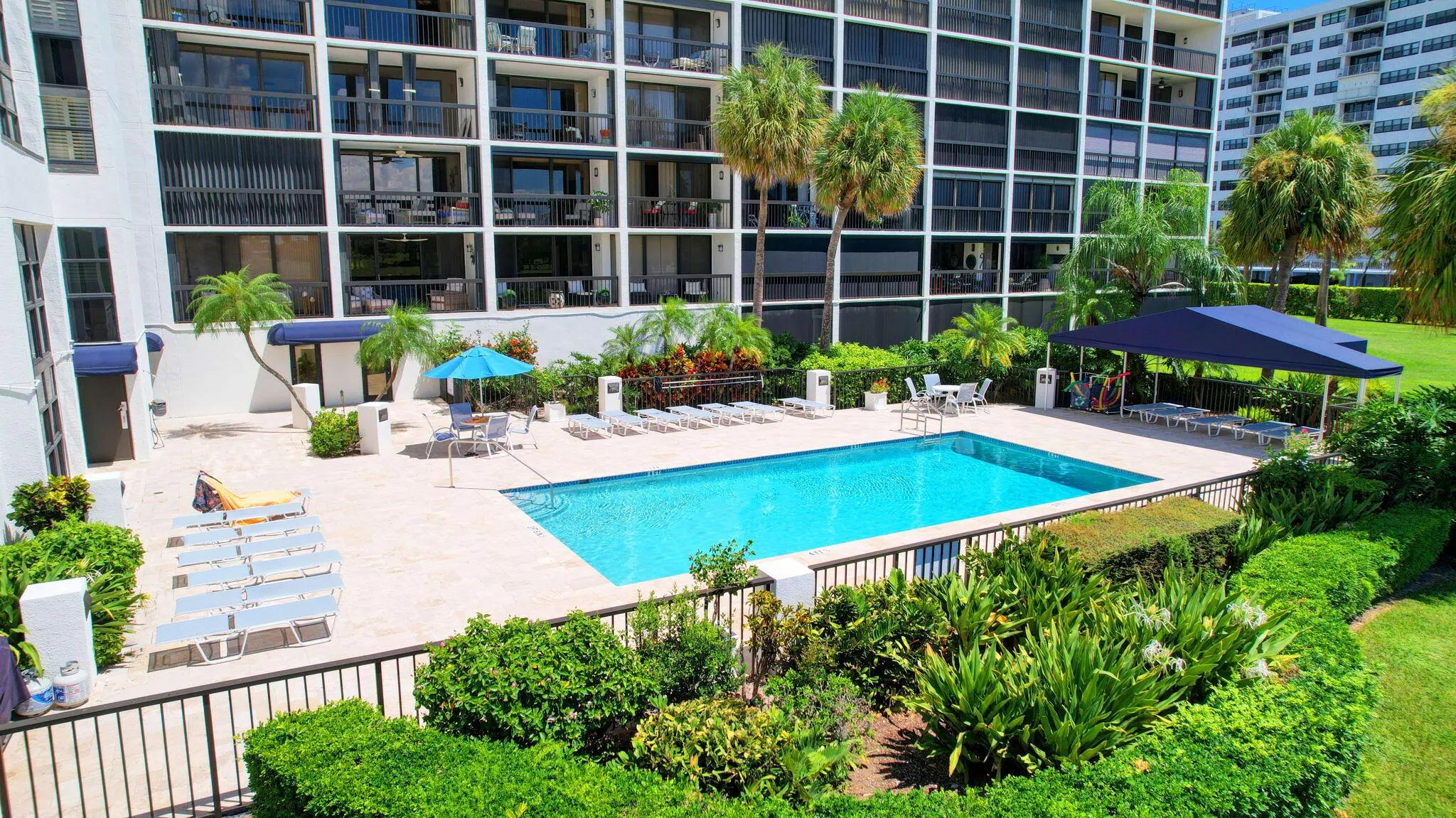 356 Golfview Road, #609