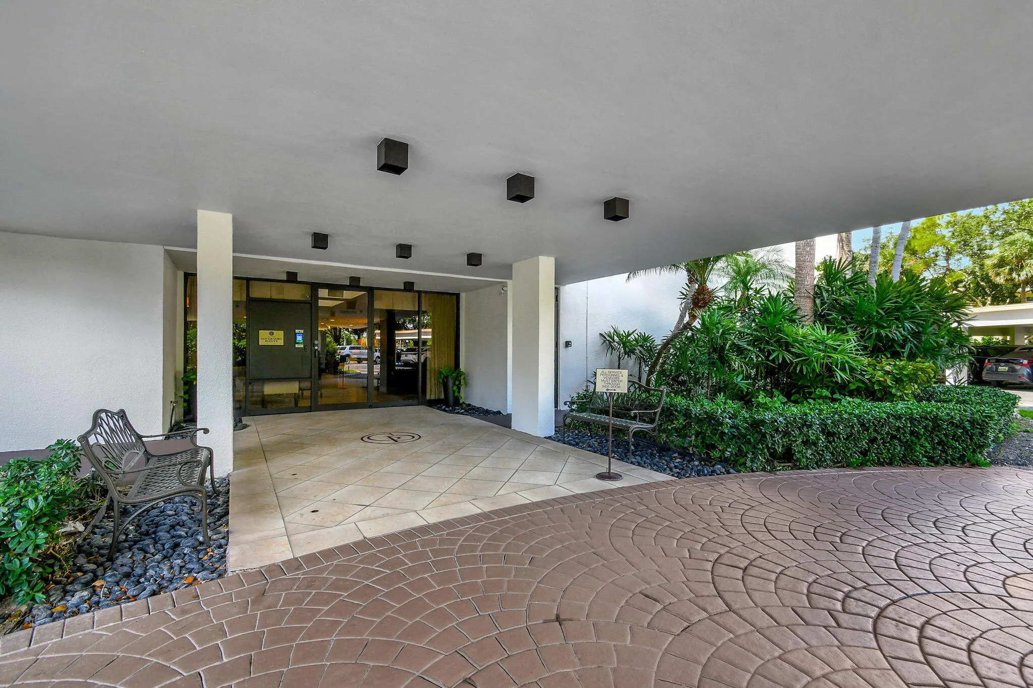 356 Golfview Road, #609