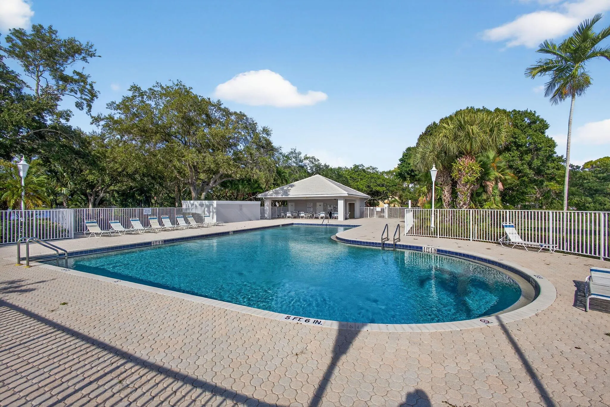 4502 Lakemont Court