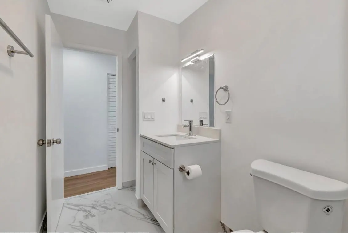 832 E Tiffany Drive, #1