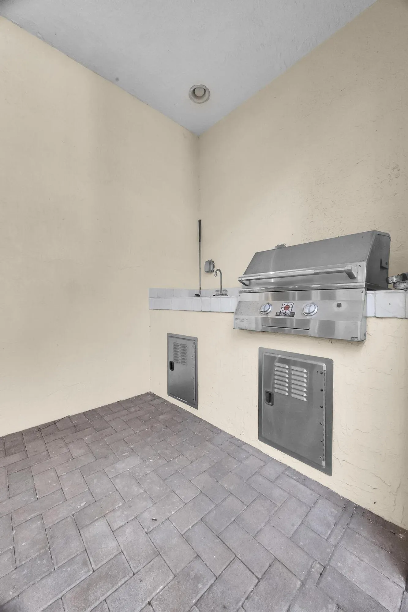 5600 NE Trieste Terrace