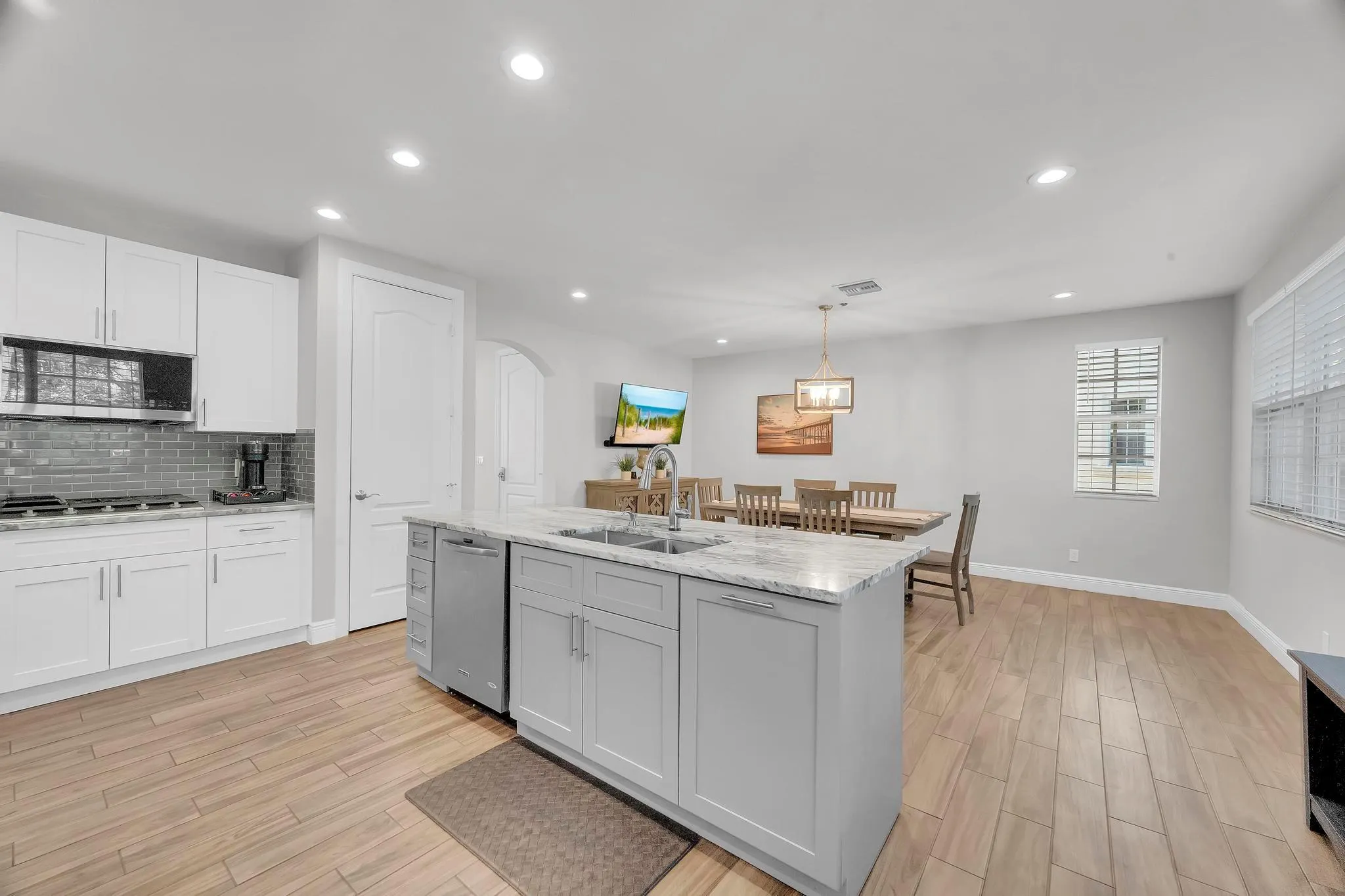 5600 NE Trieste Terrace