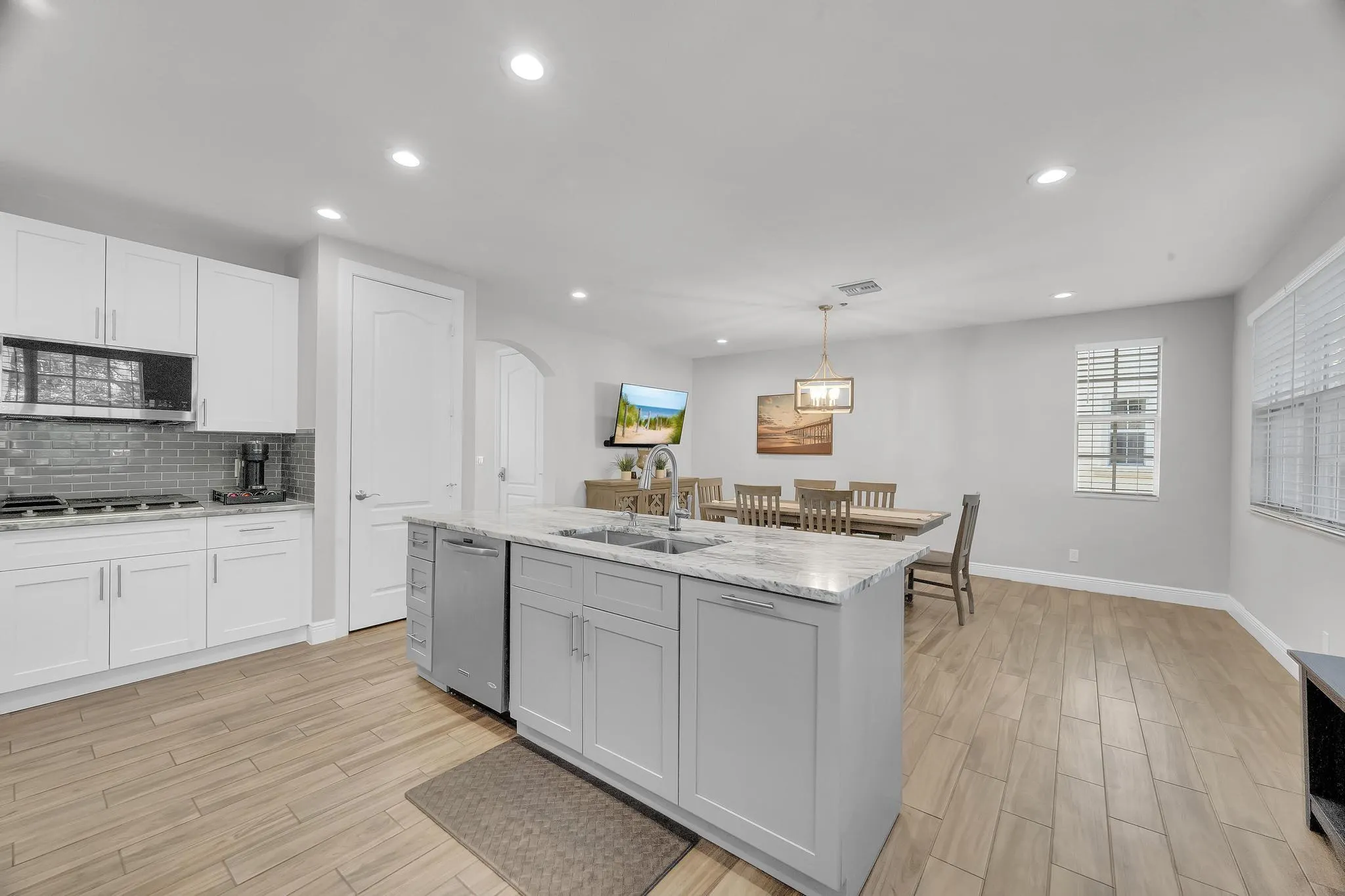 5600 NE Trieste Terrace