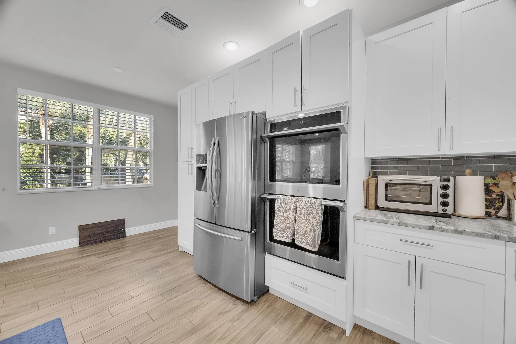 5600 NE Trieste Terrace