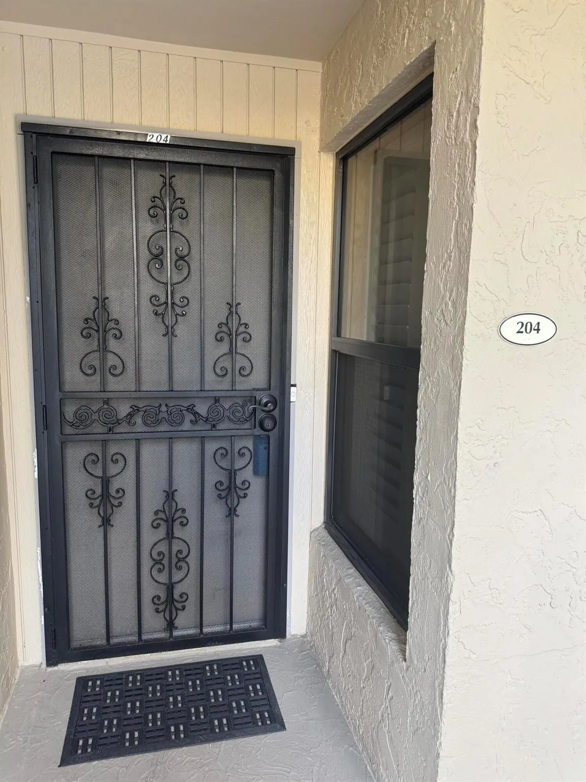 12 Royal Palm Way, #2040
