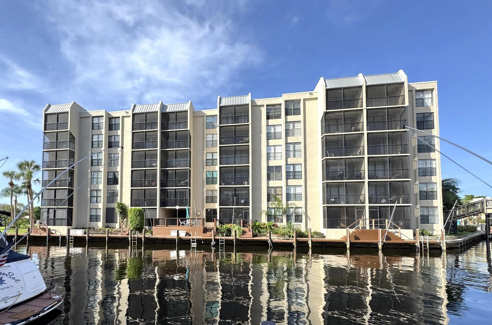 12 Royal Palm Way, #2040