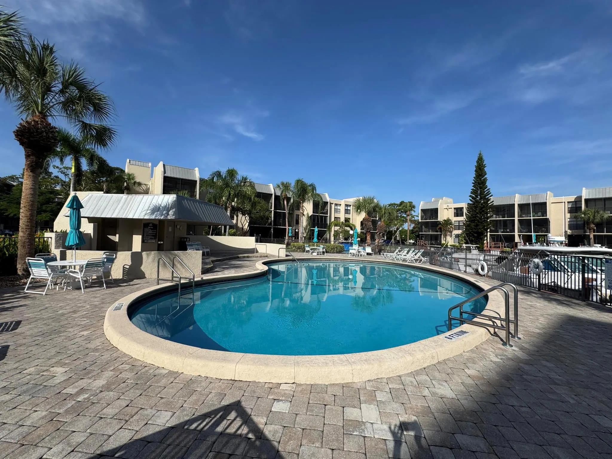 12 Royal Palm Way, #2040