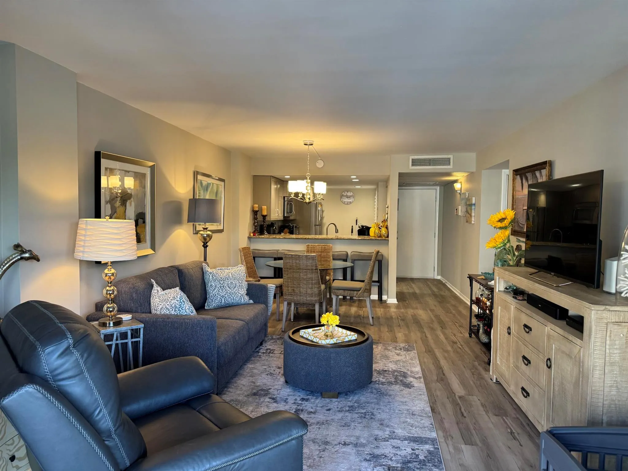 12 Royal Palm Way, #2040