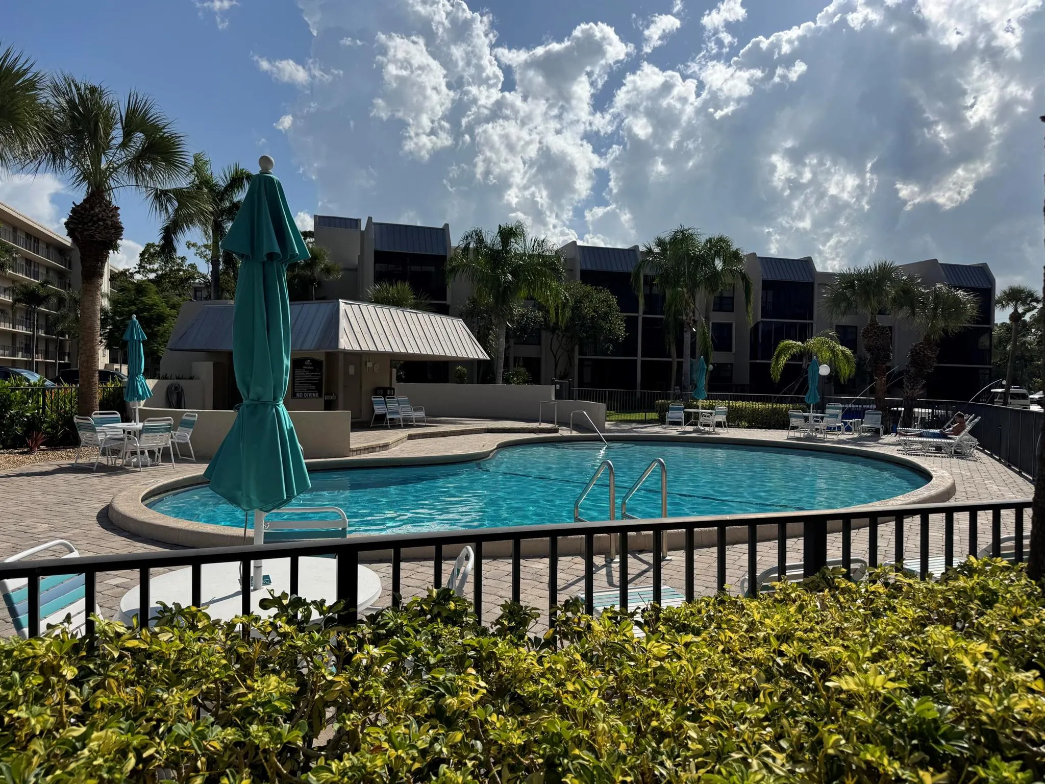 12 Royal Palm Way, #2040