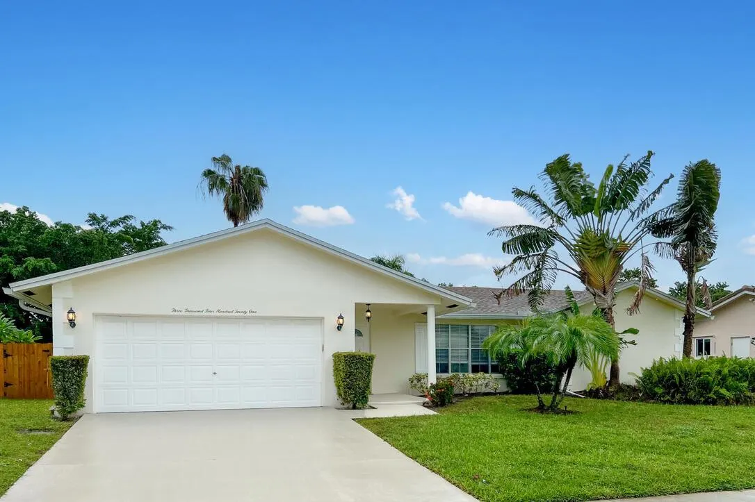 3421 NW 25th Terrace