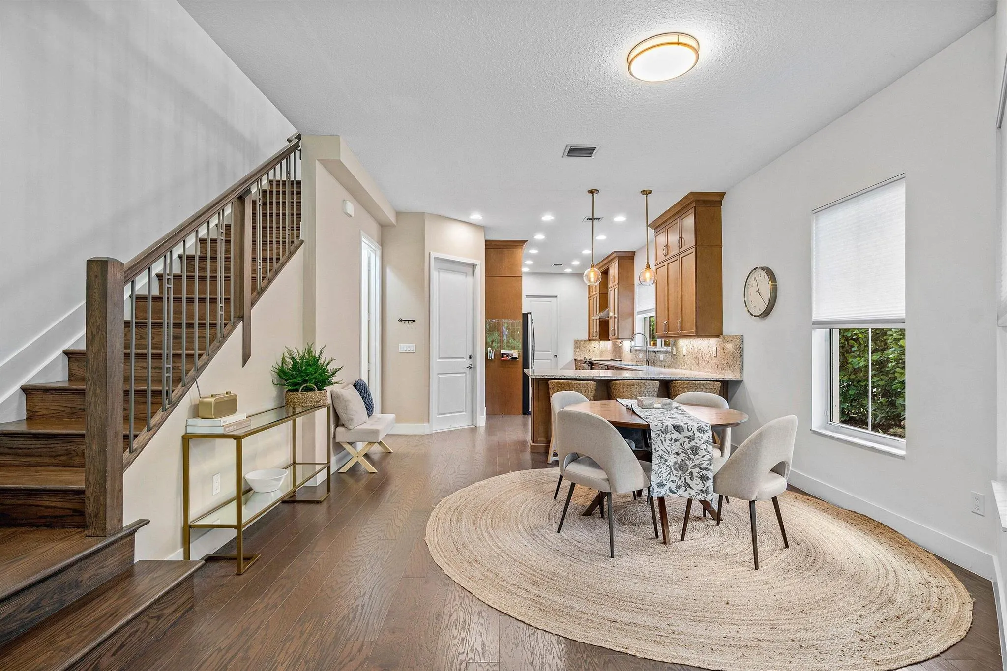11401 Pointe Midtown Drive