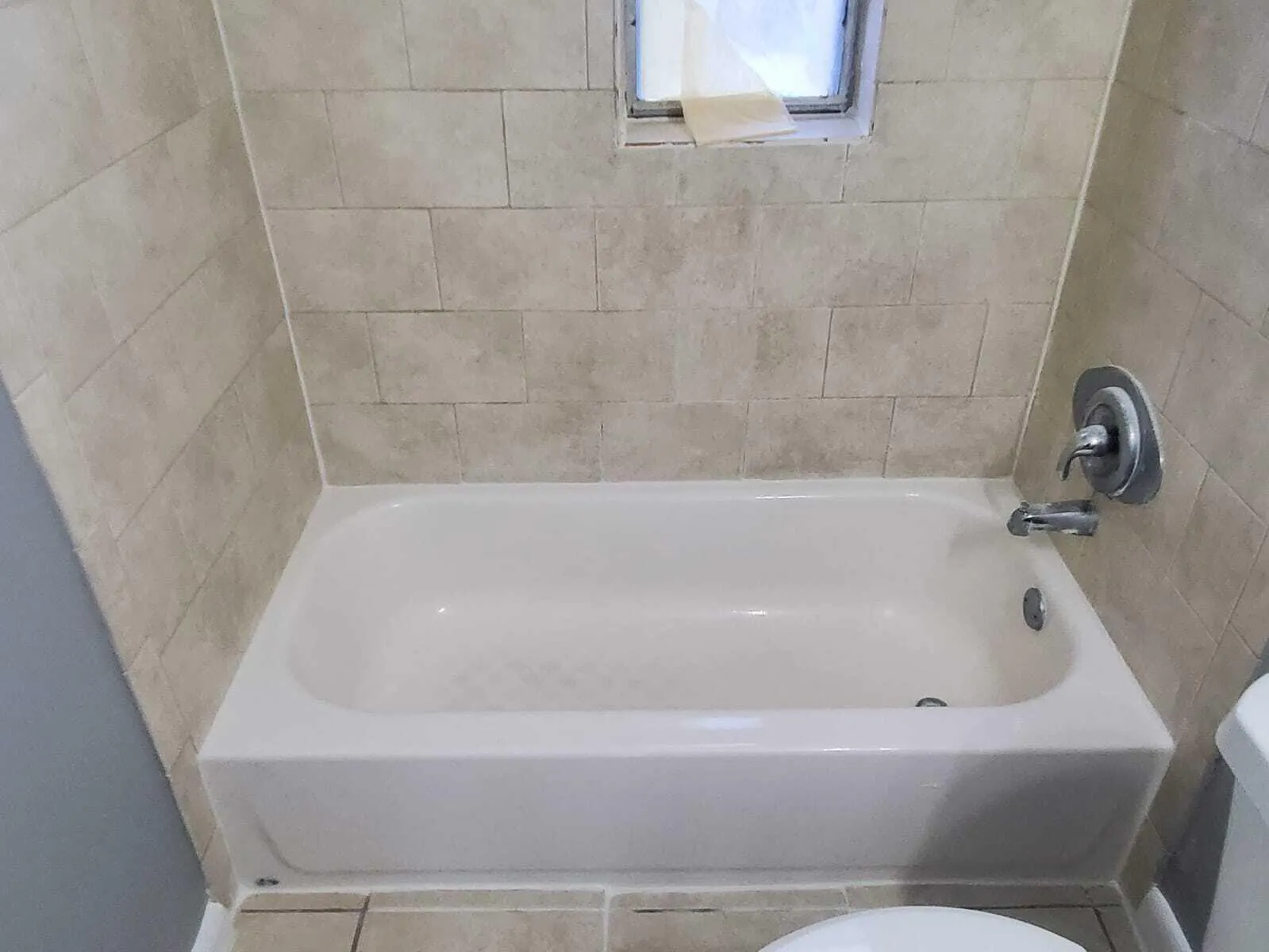 1232 W 35th Street