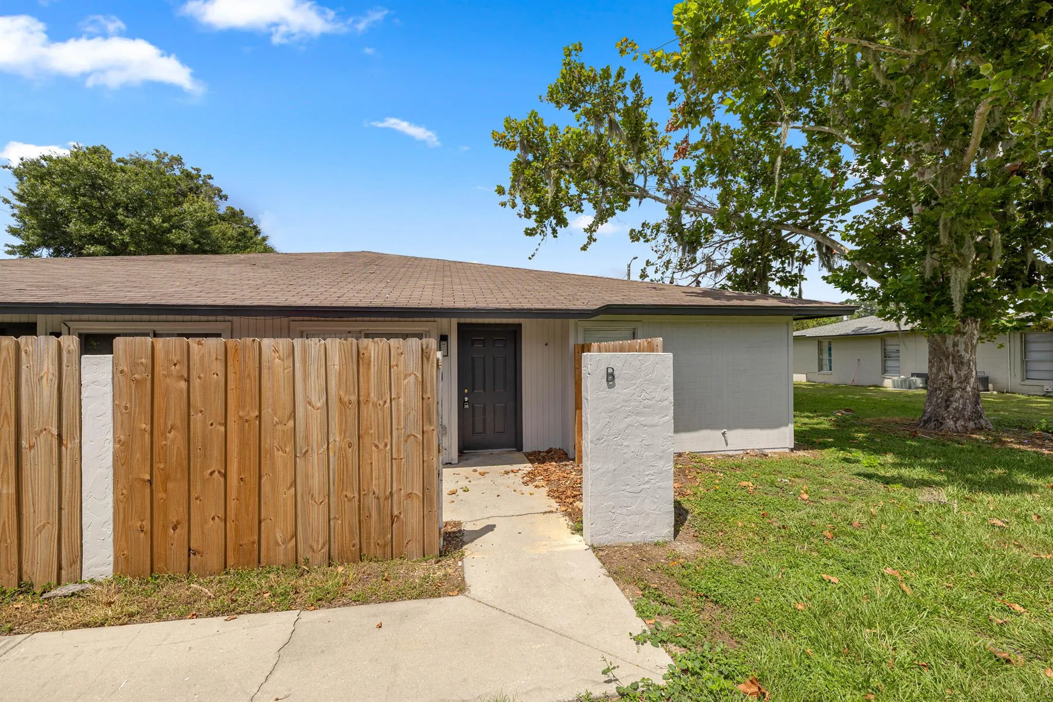 5425 SE 30th Place, #B