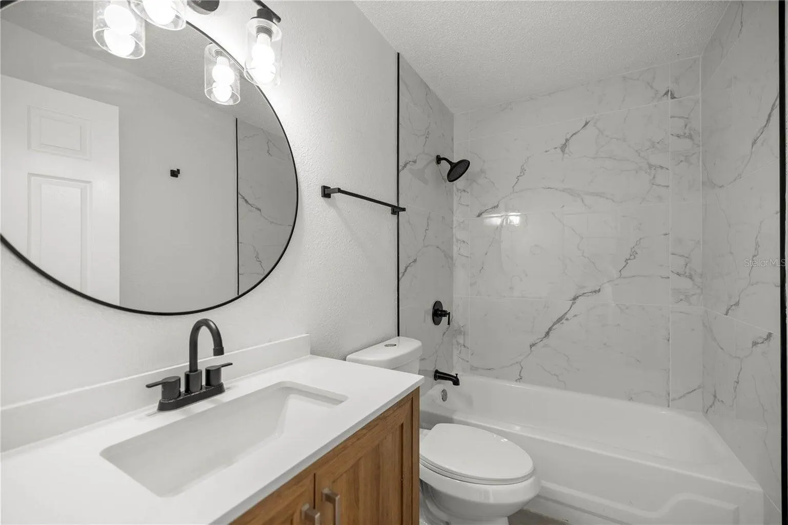 5425 SE 30th Place, #B