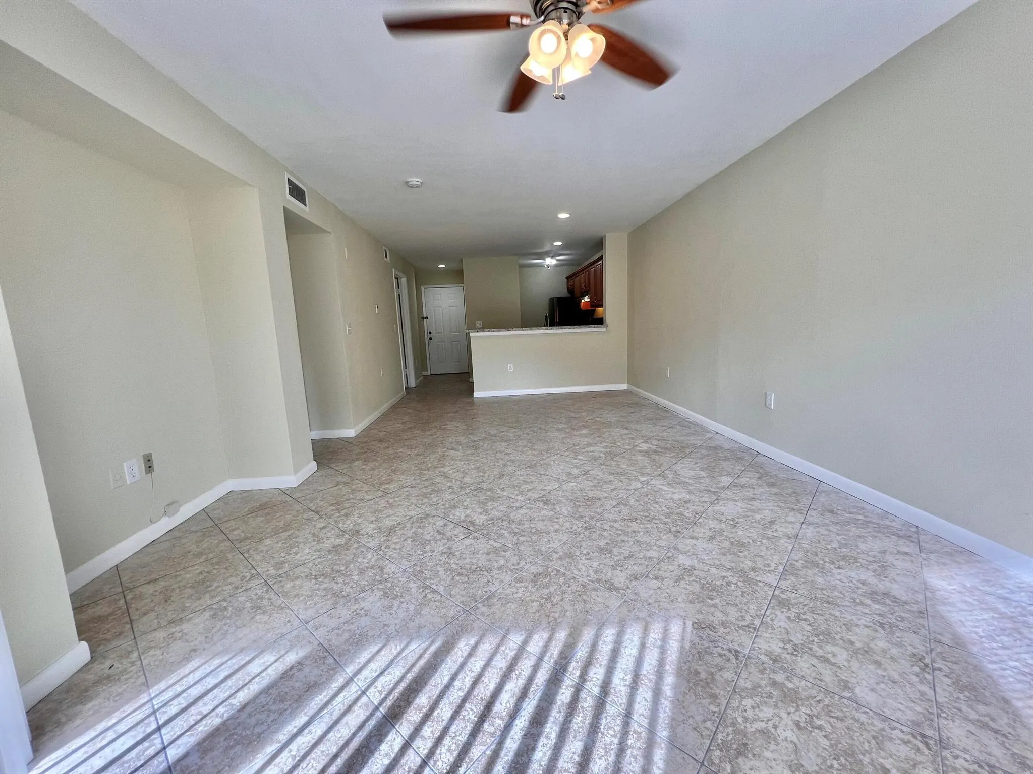 4855 Via Palm Lakes, #911