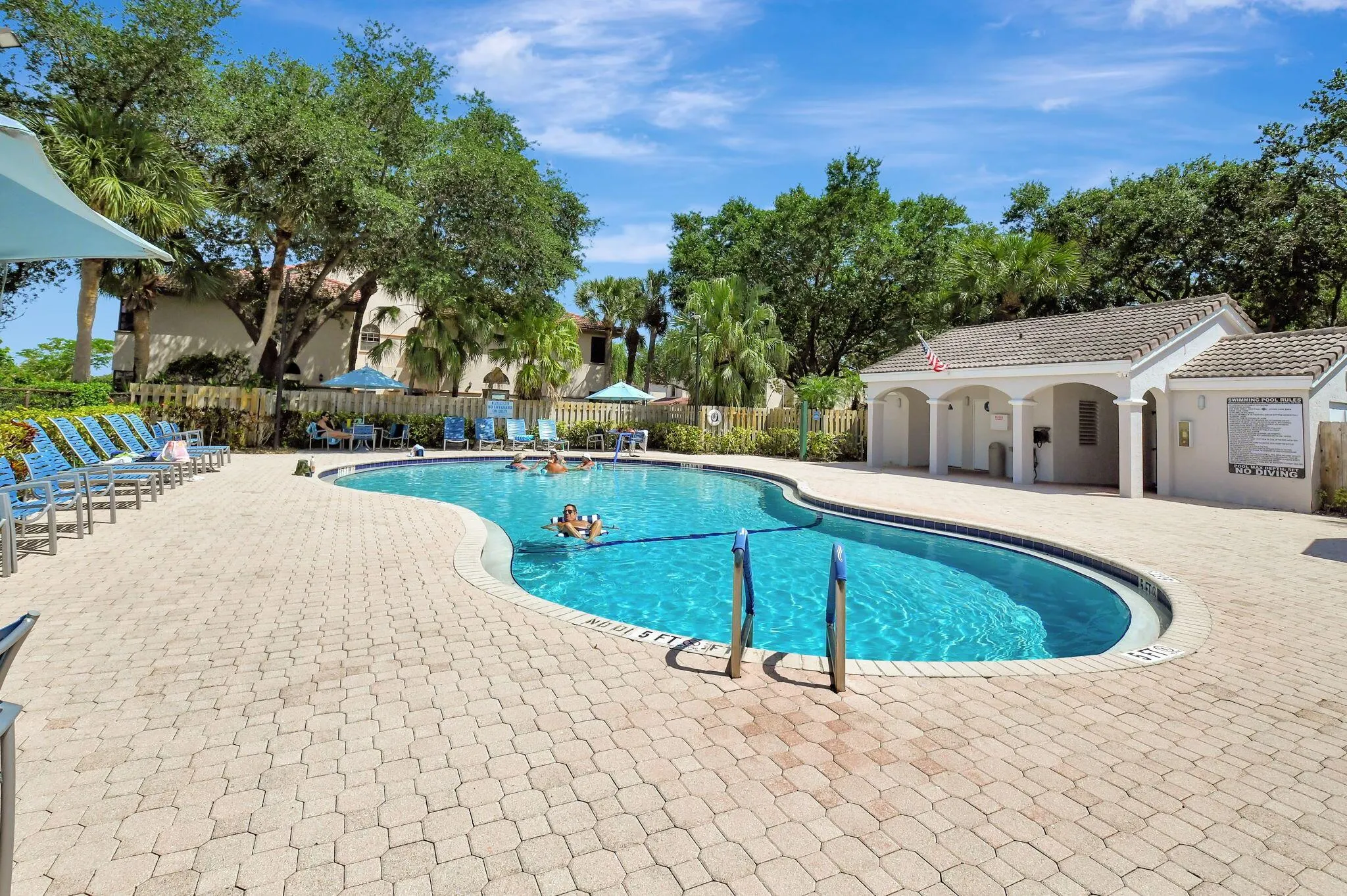 5099 Splendido Court, #J