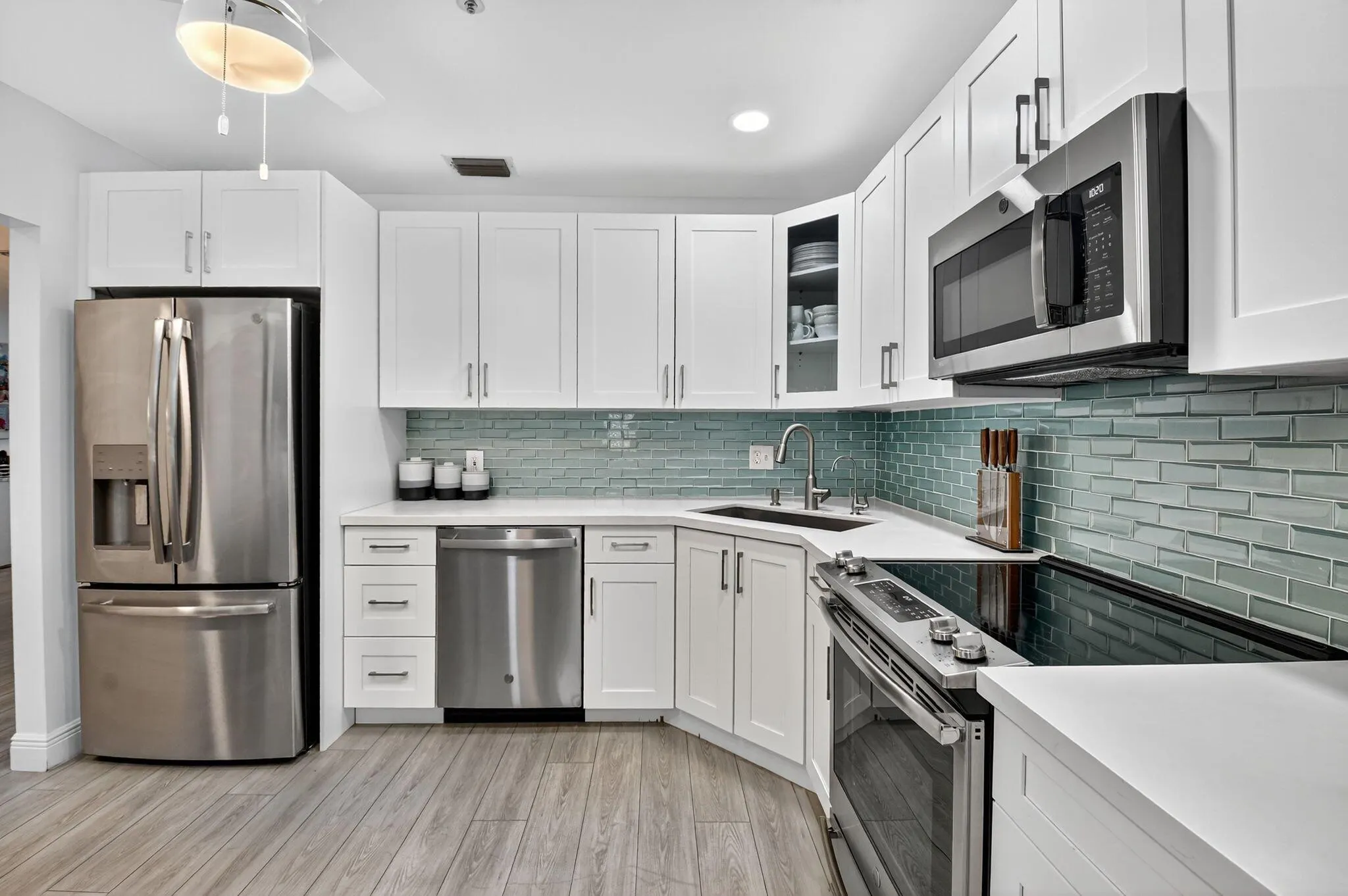 5099 Splendido Court, #J
