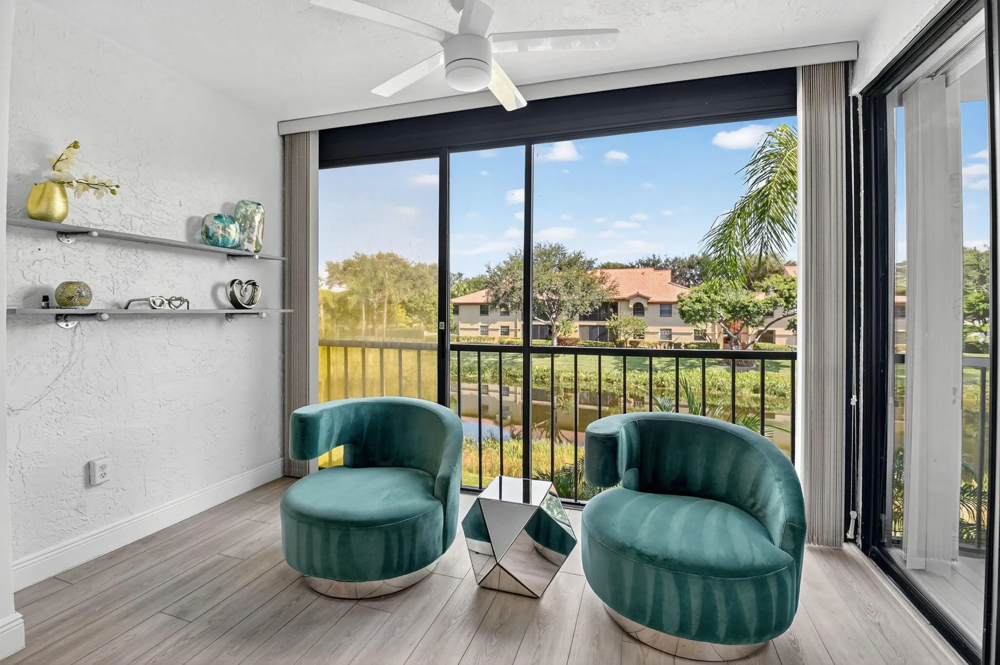 5099 Splendido Court, #J