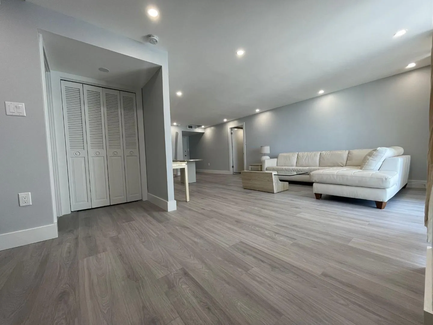18061 Biscayne Boulevard, #1202