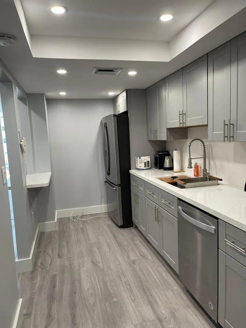 18061 Biscayne Boulevard, #1202