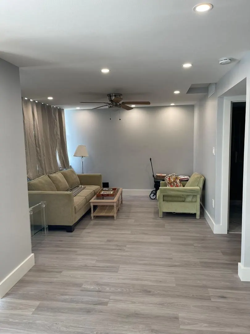 18061 Biscayne Boulevard, #1202
