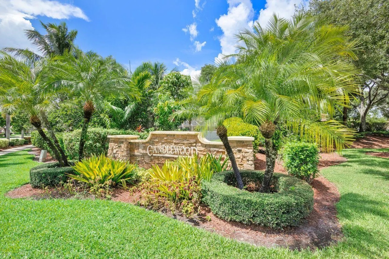 7654 Rockport Circle Circle