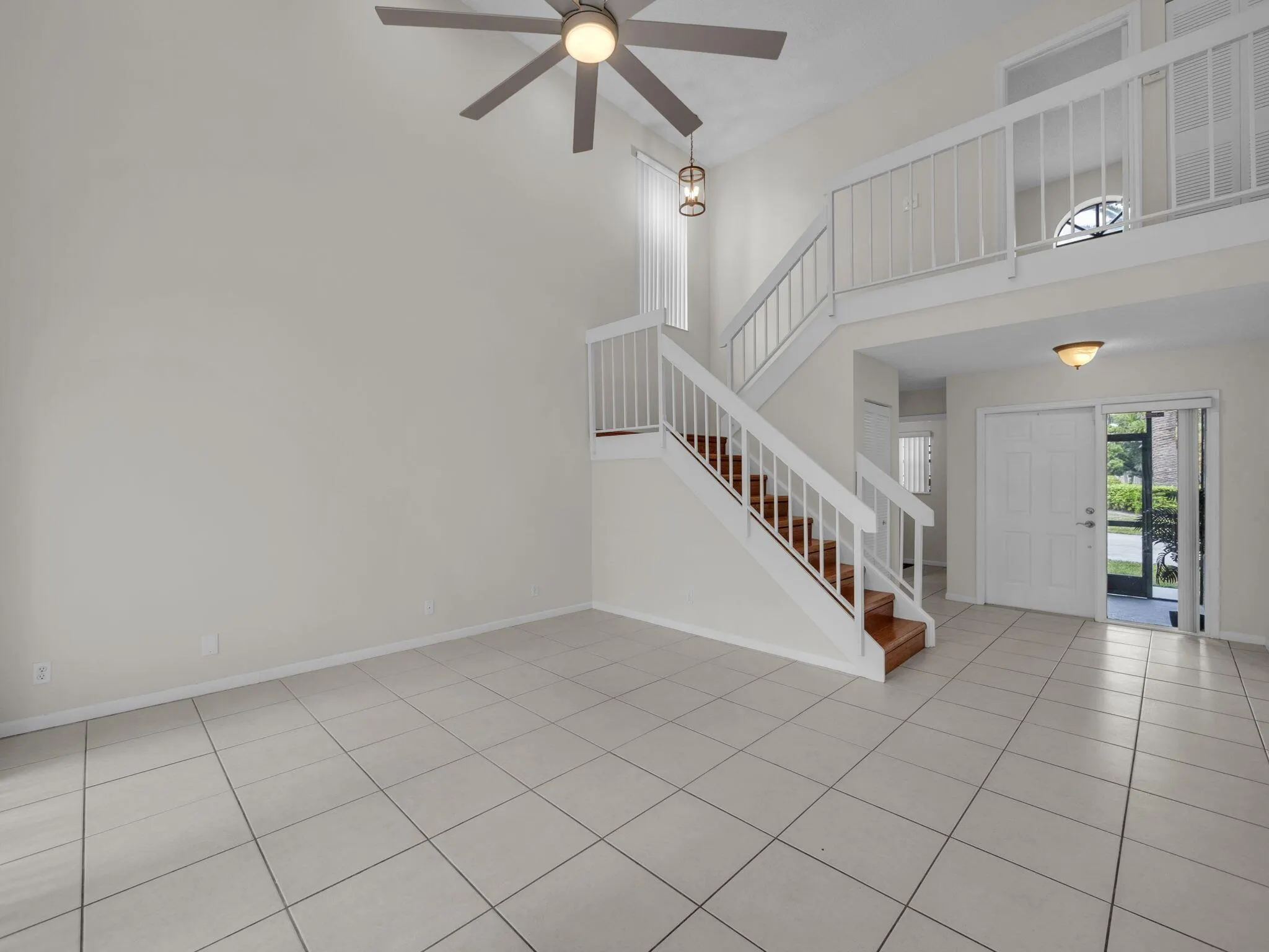 1744 Shoreside Circle