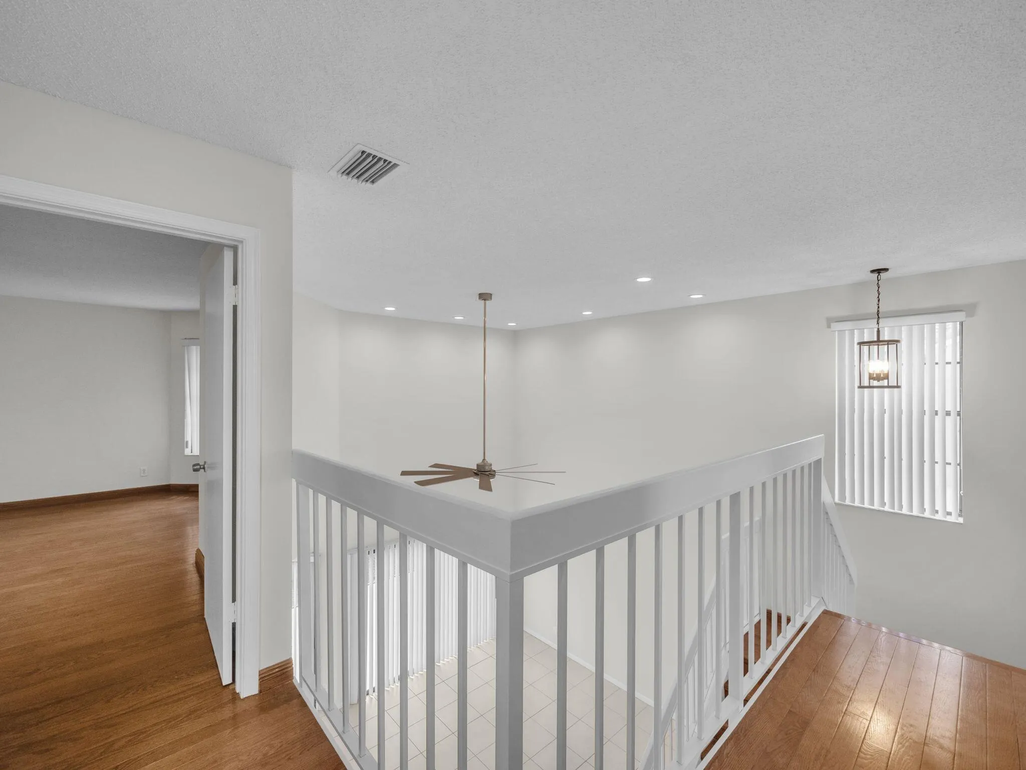 1744 Shoreside Circle