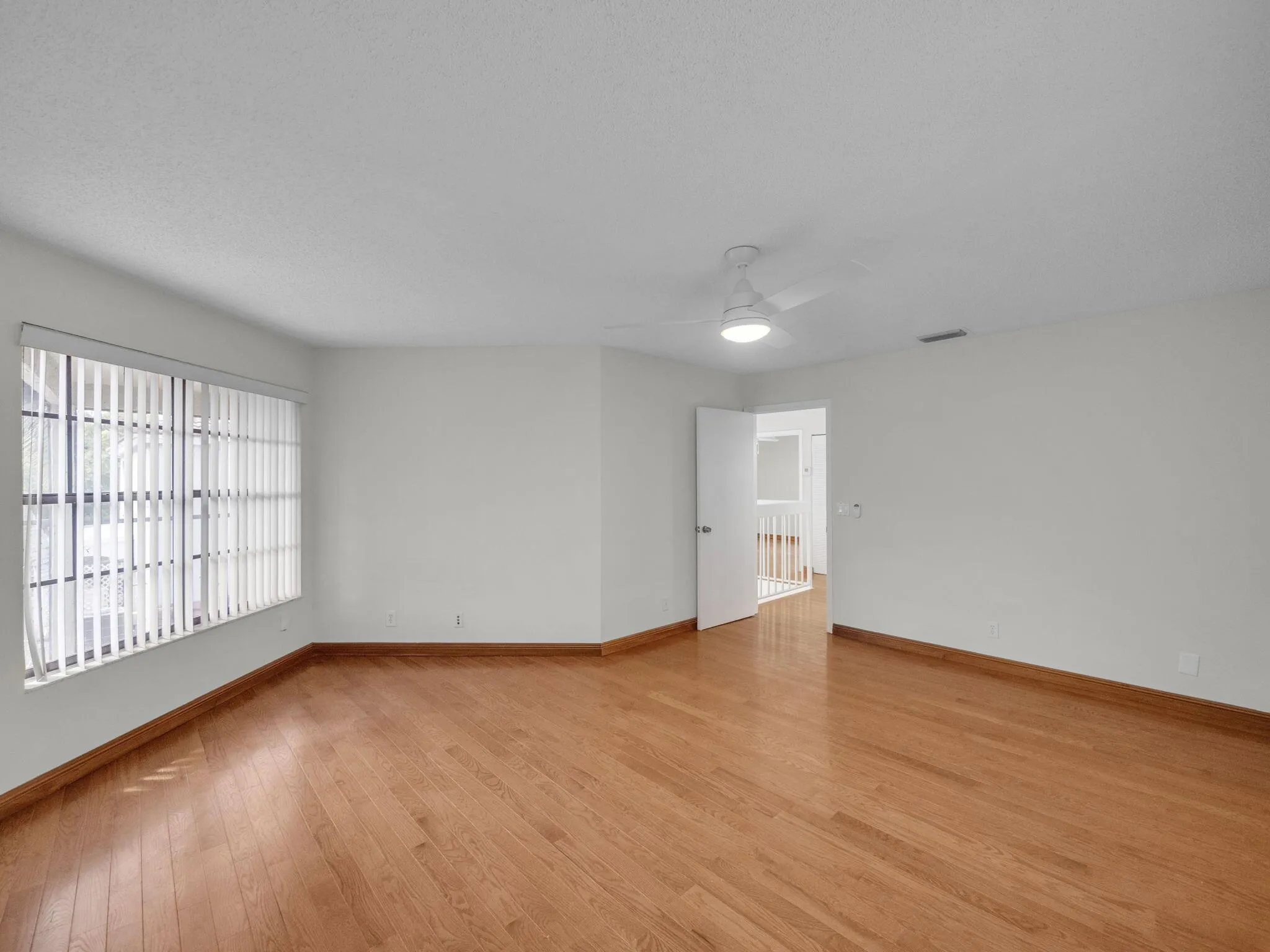 1744 Shoreside Circle